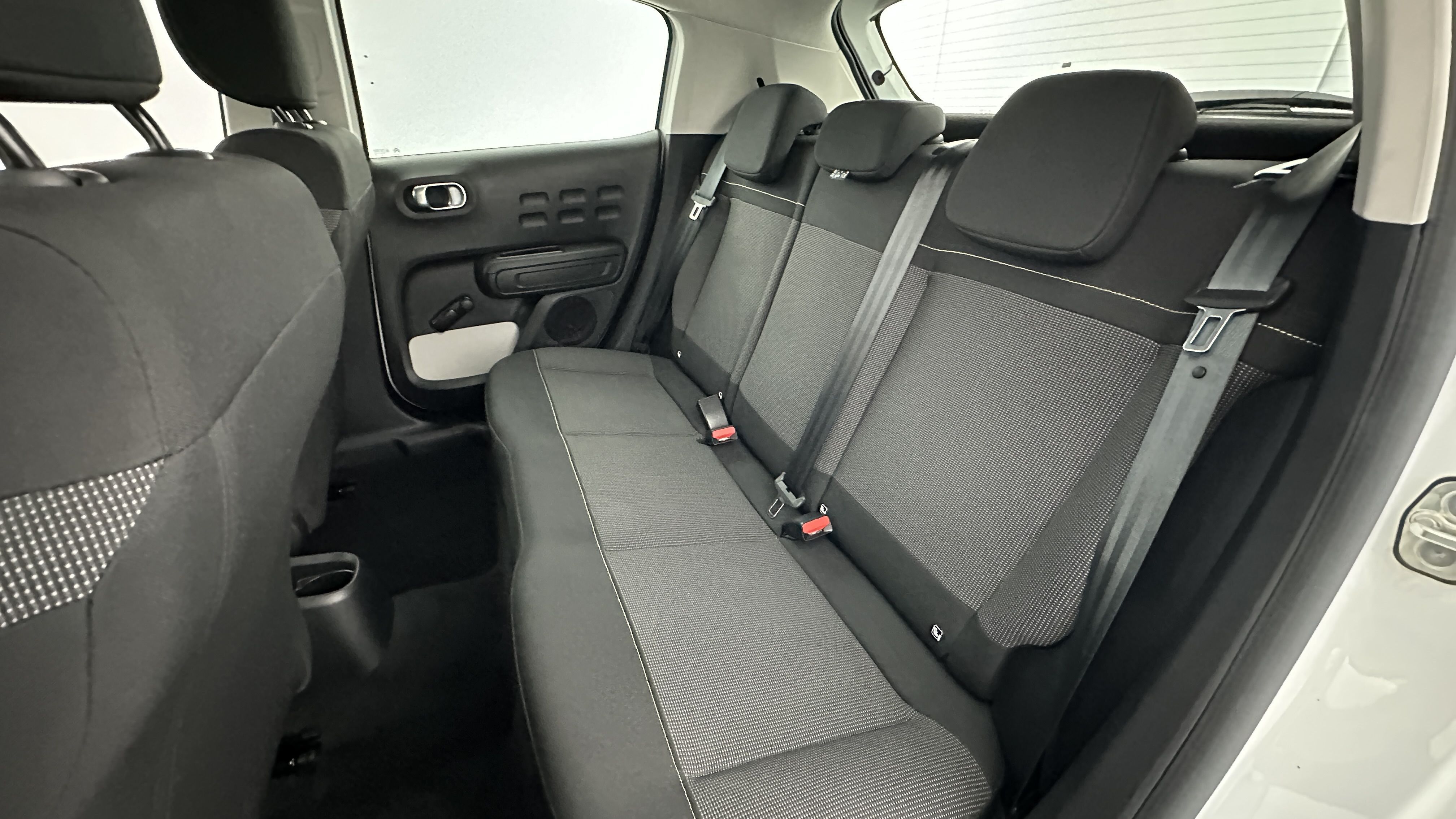 GLI00001794_p53 - CITROEN - C3 - 2024 - photo 9