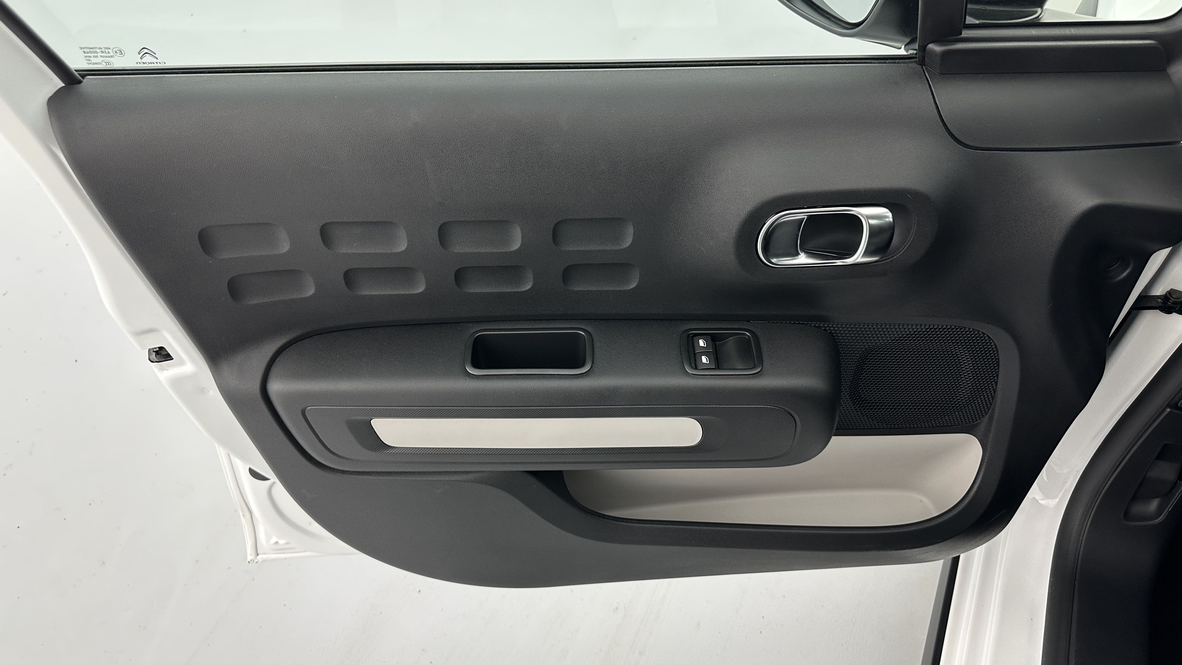 GLI00001794_p53 - CITROEN - C3 - 2024 - photo 12