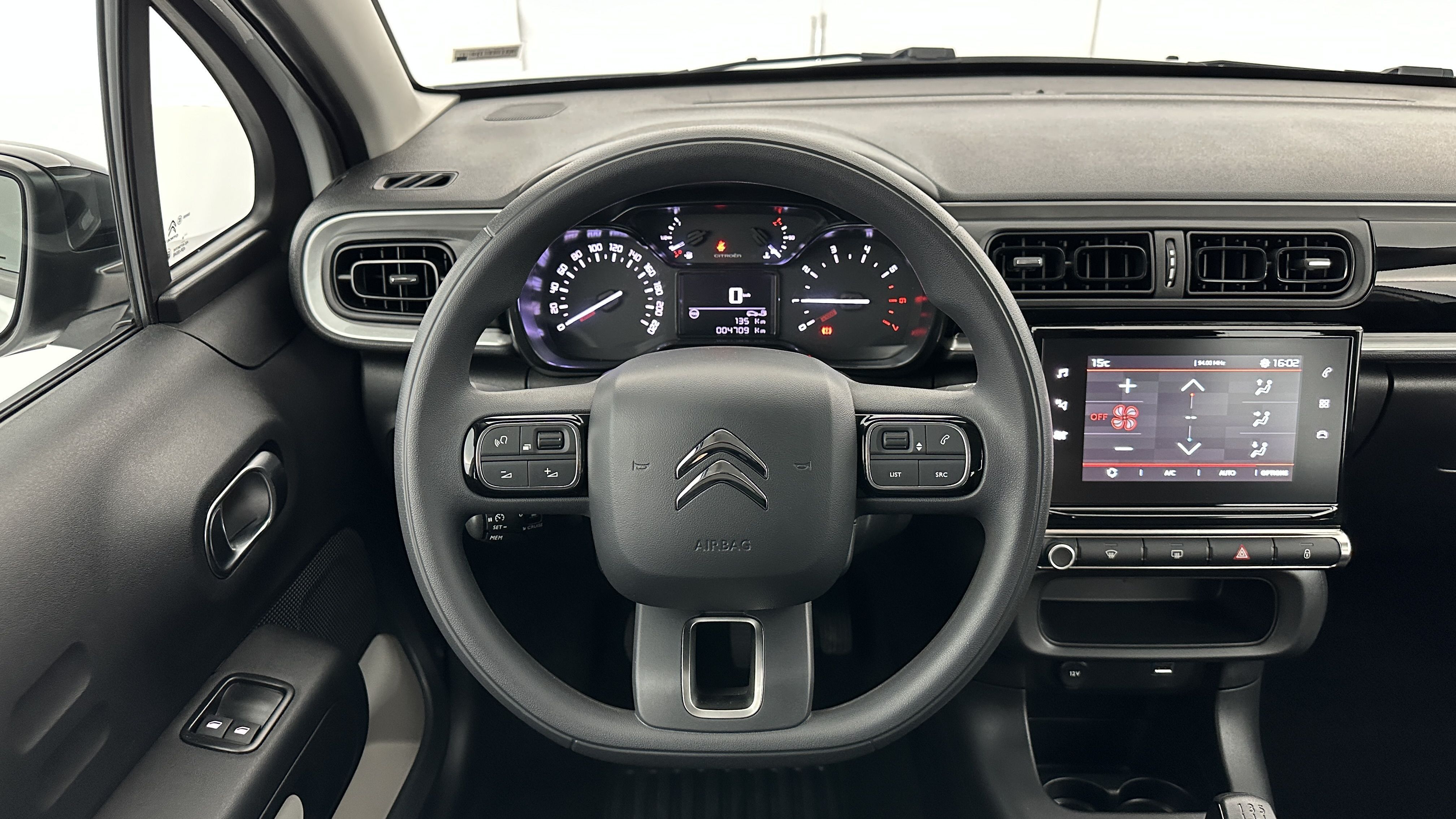 GLI00001794_p53 - CITROEN - C3 - 2024 - photo 13