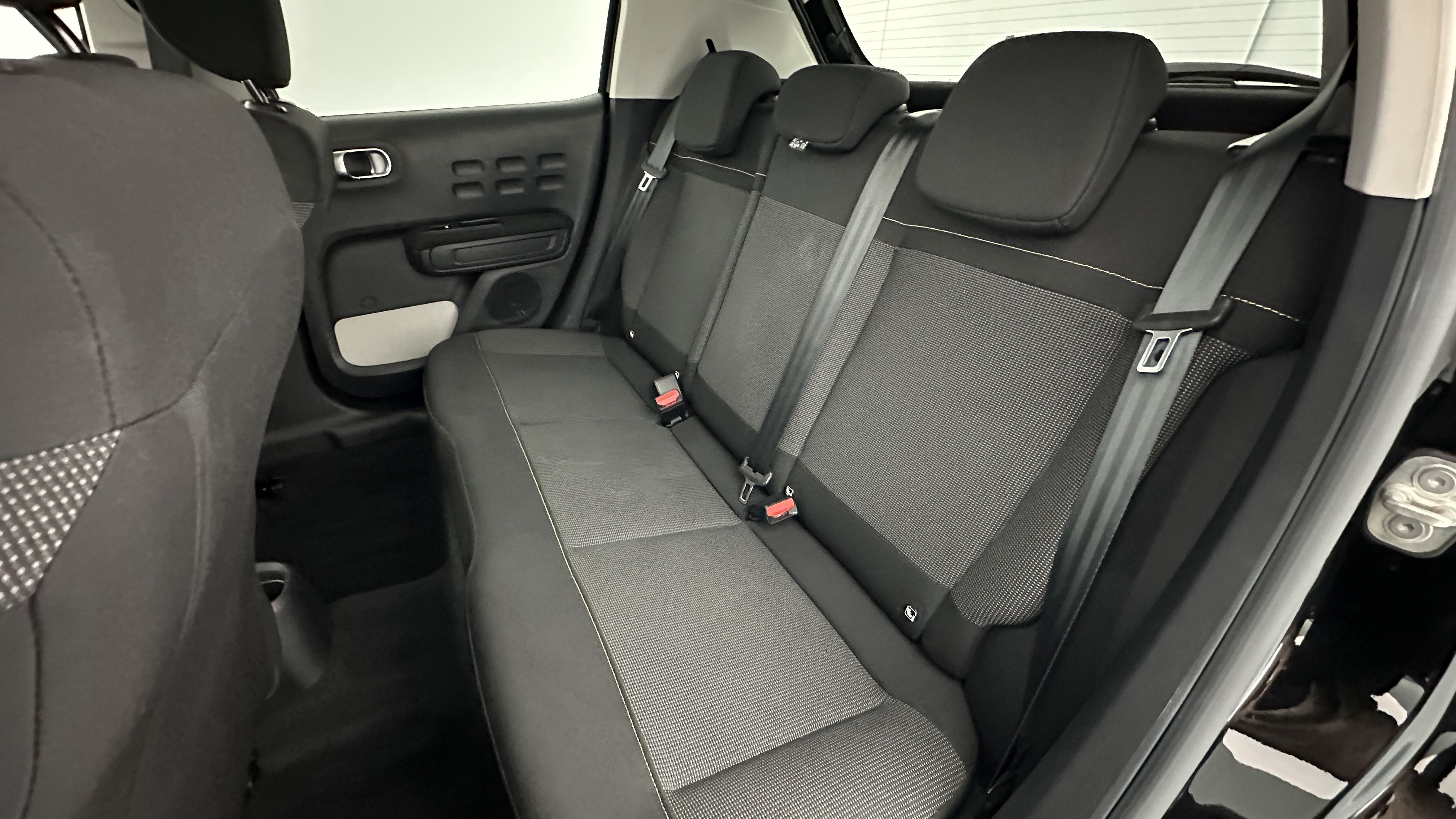 GLI00001783_p53 - CITROEN - C3 - 2024 - photo 9