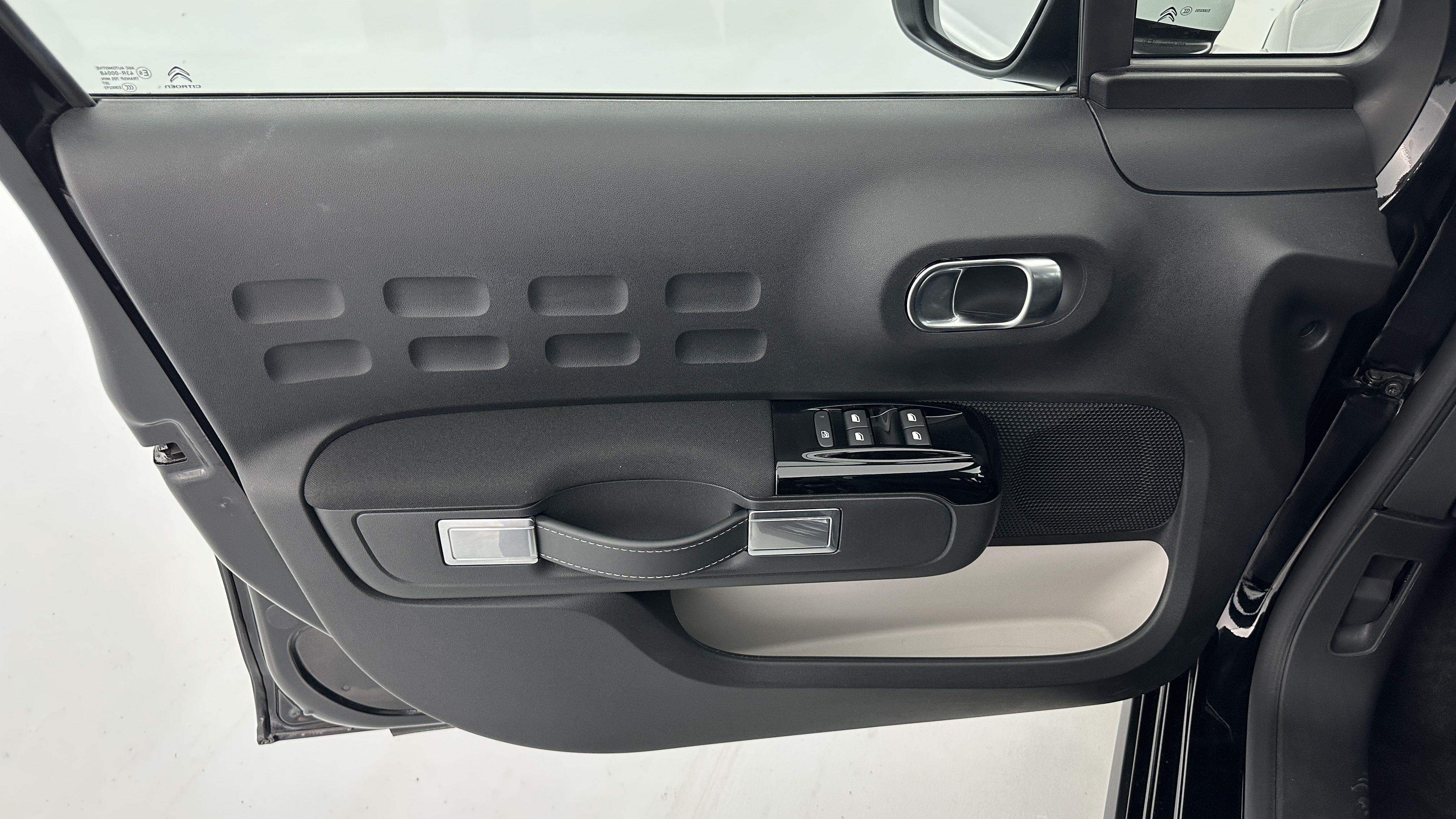 GLI00001783_p53 - CITROEN - C3 - 2024 - photo 12