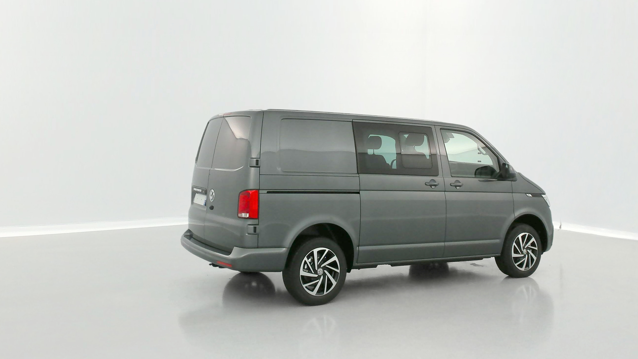 GLI00001202_p53 - VOLKSWAGEN - TRANSPORTER PROCAB - 2024 - photo 25