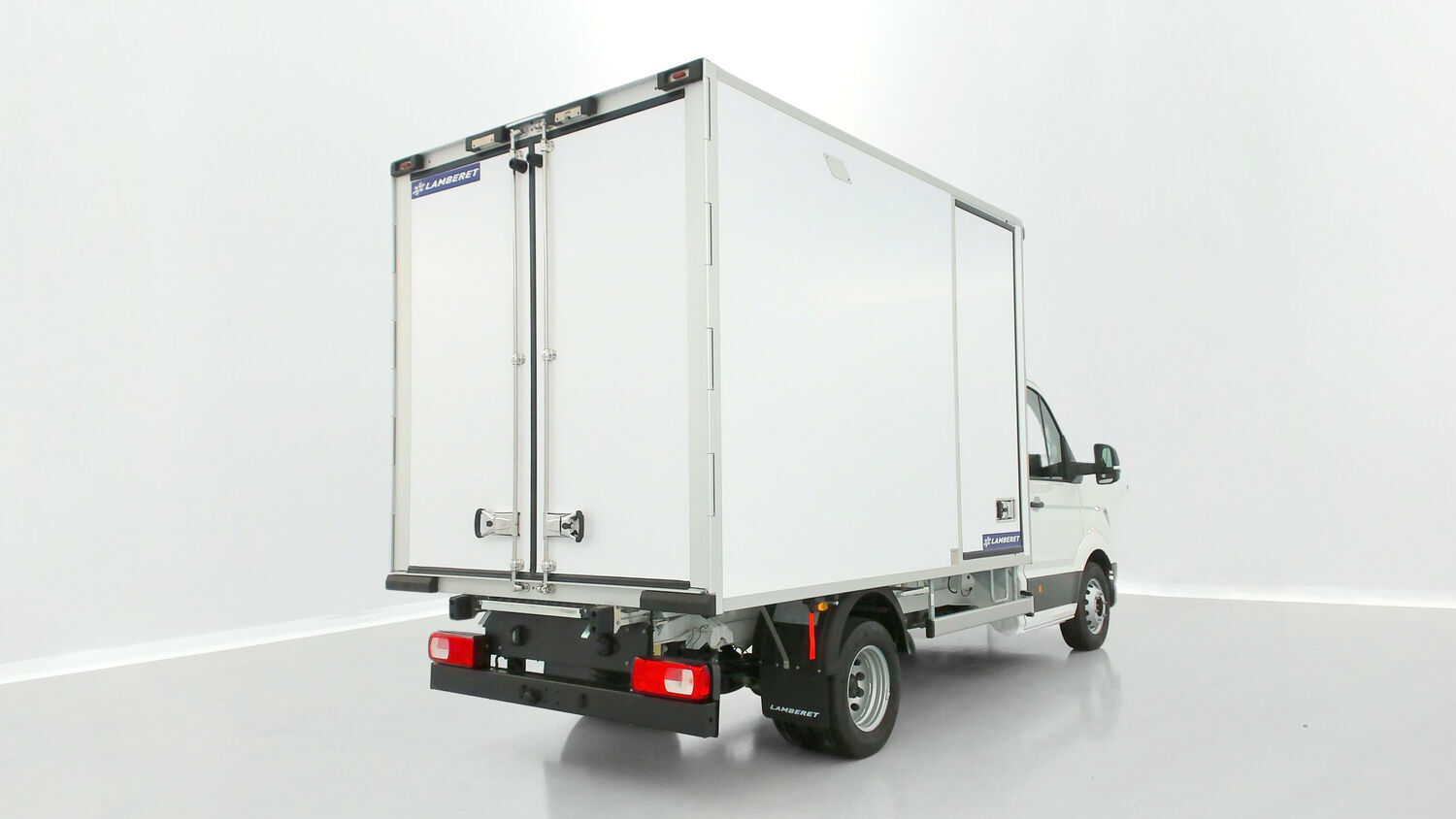 GLI00274411_p53 - VOLKSWAGEN - CRAFTER - 2024 - photo 16