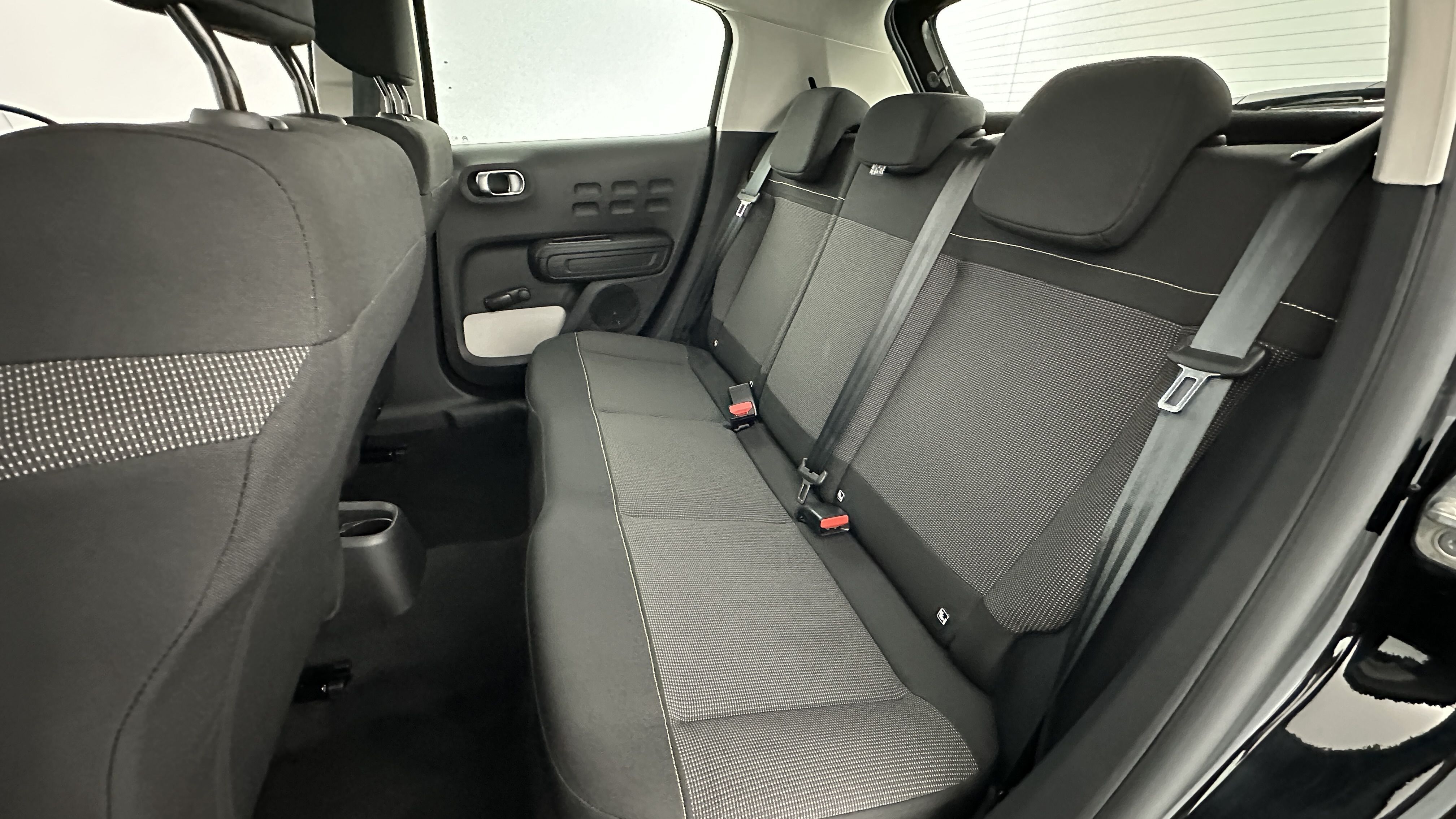 GLI00002134_p53 - CITROEN - C3 - 2024 - photo 9