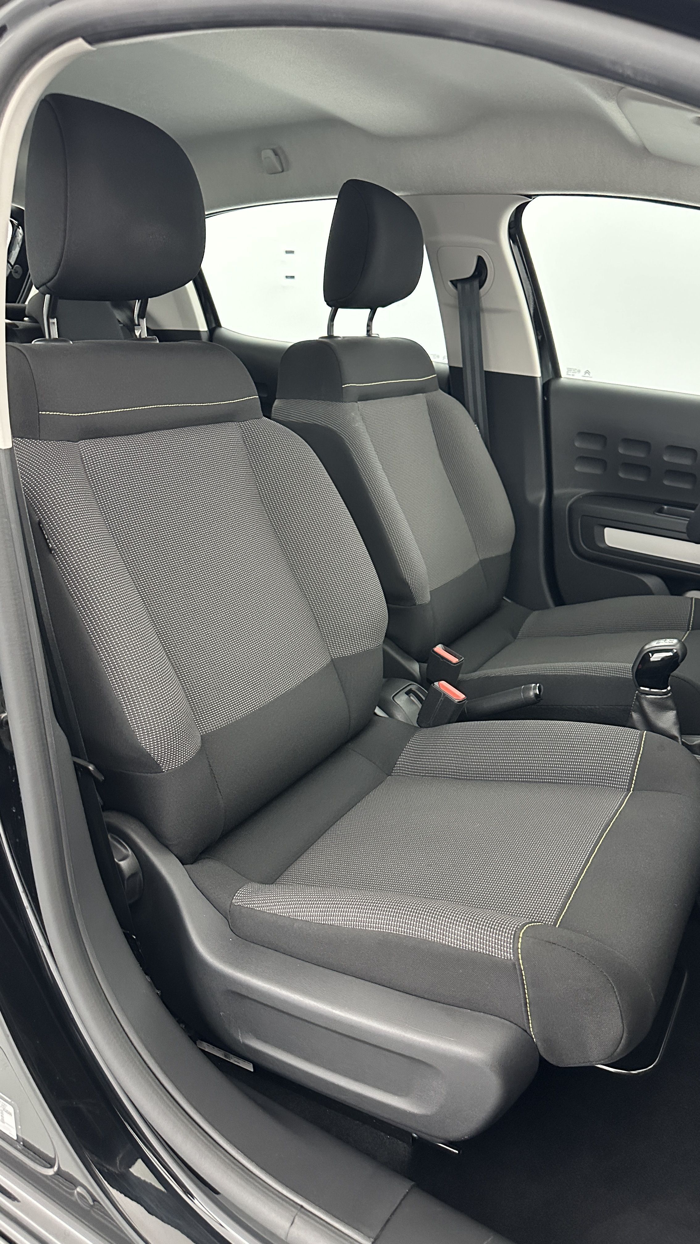 GLI00002134_p53 - CITROEN - C3 - 2024 - photo 19