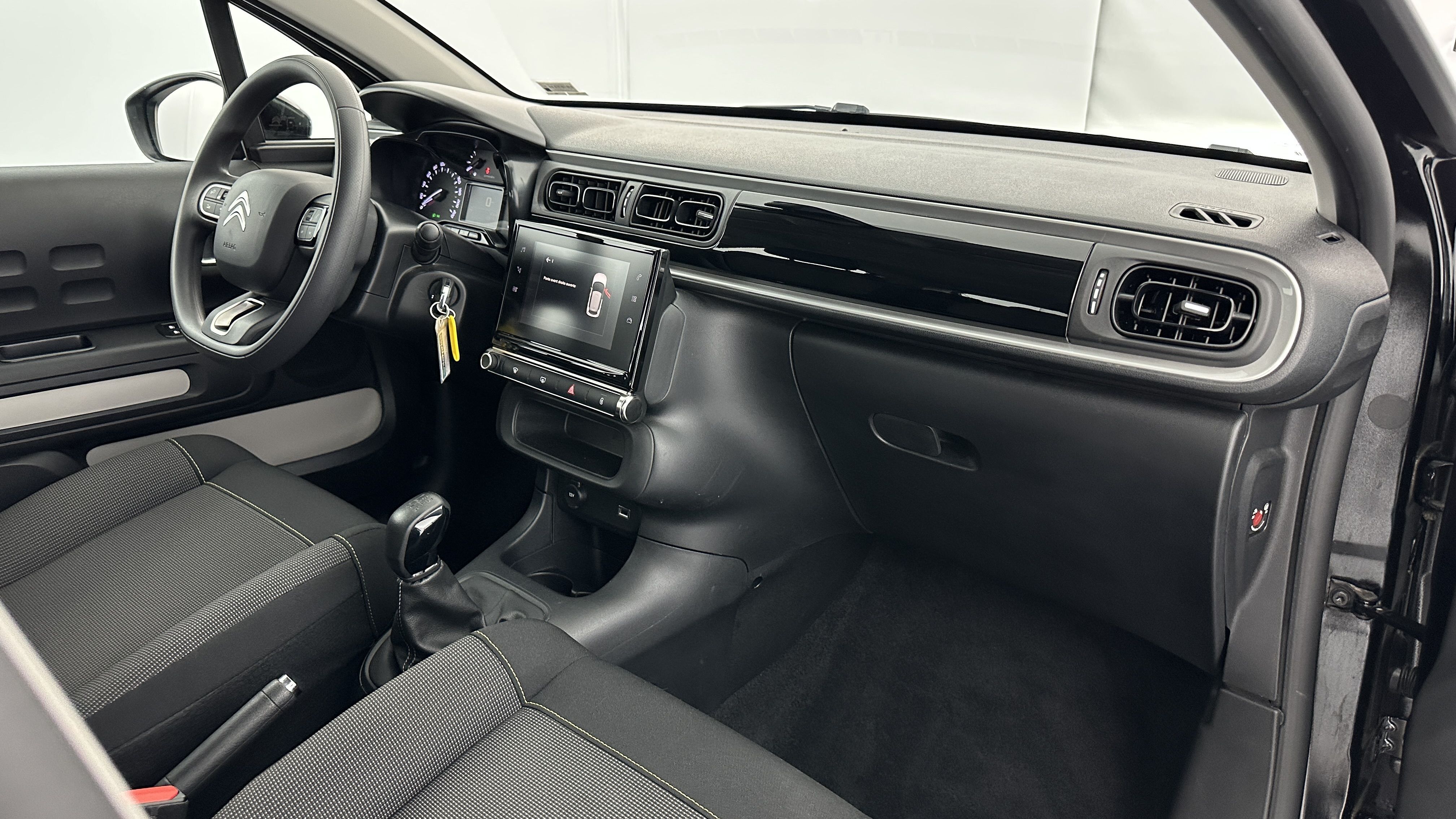 GLI00001792_p53 - CITROEN - C3 - 2024 - photo 8