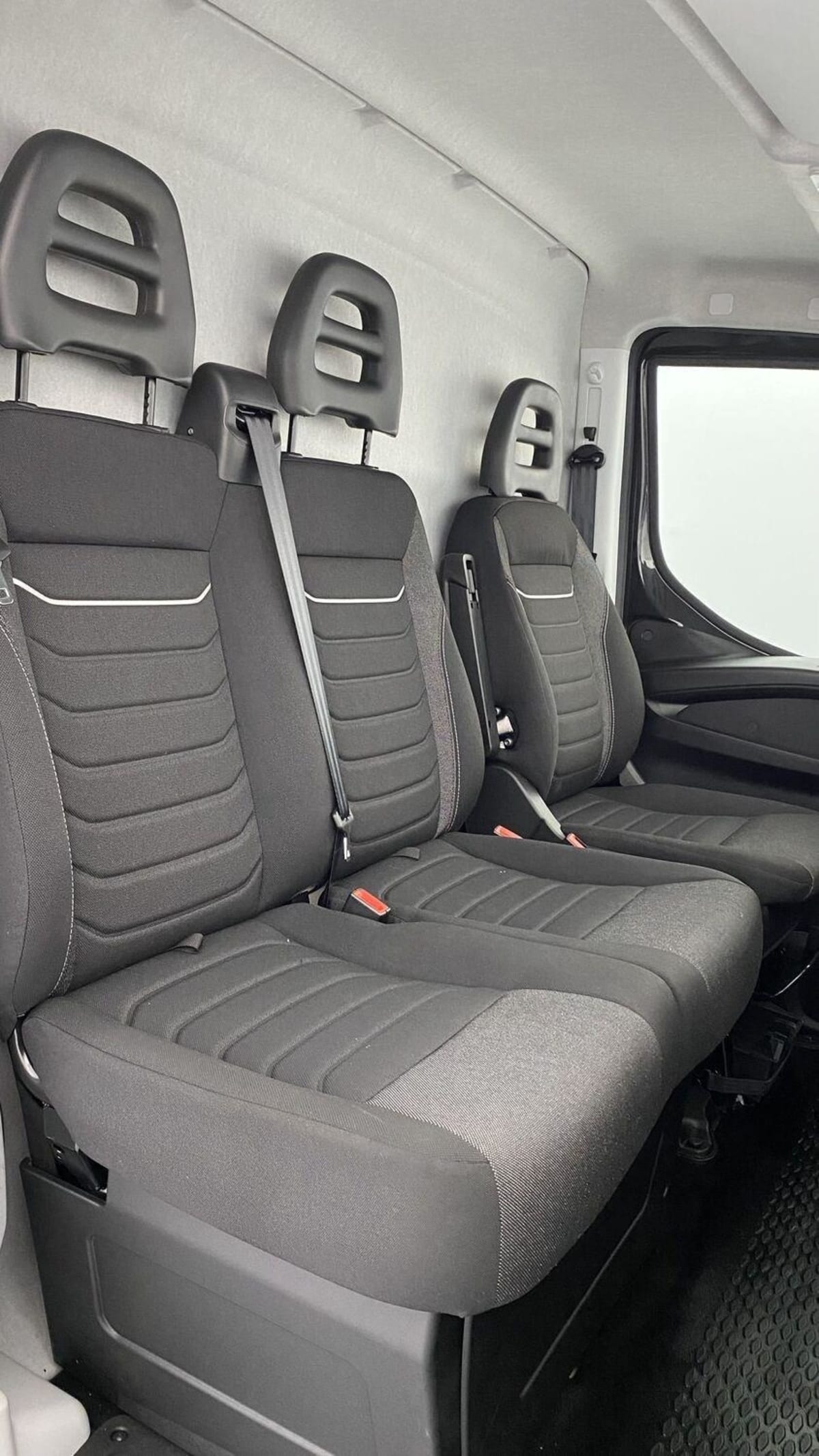 286265_p2 - IVECO - DAILY - 2026 - photo 9