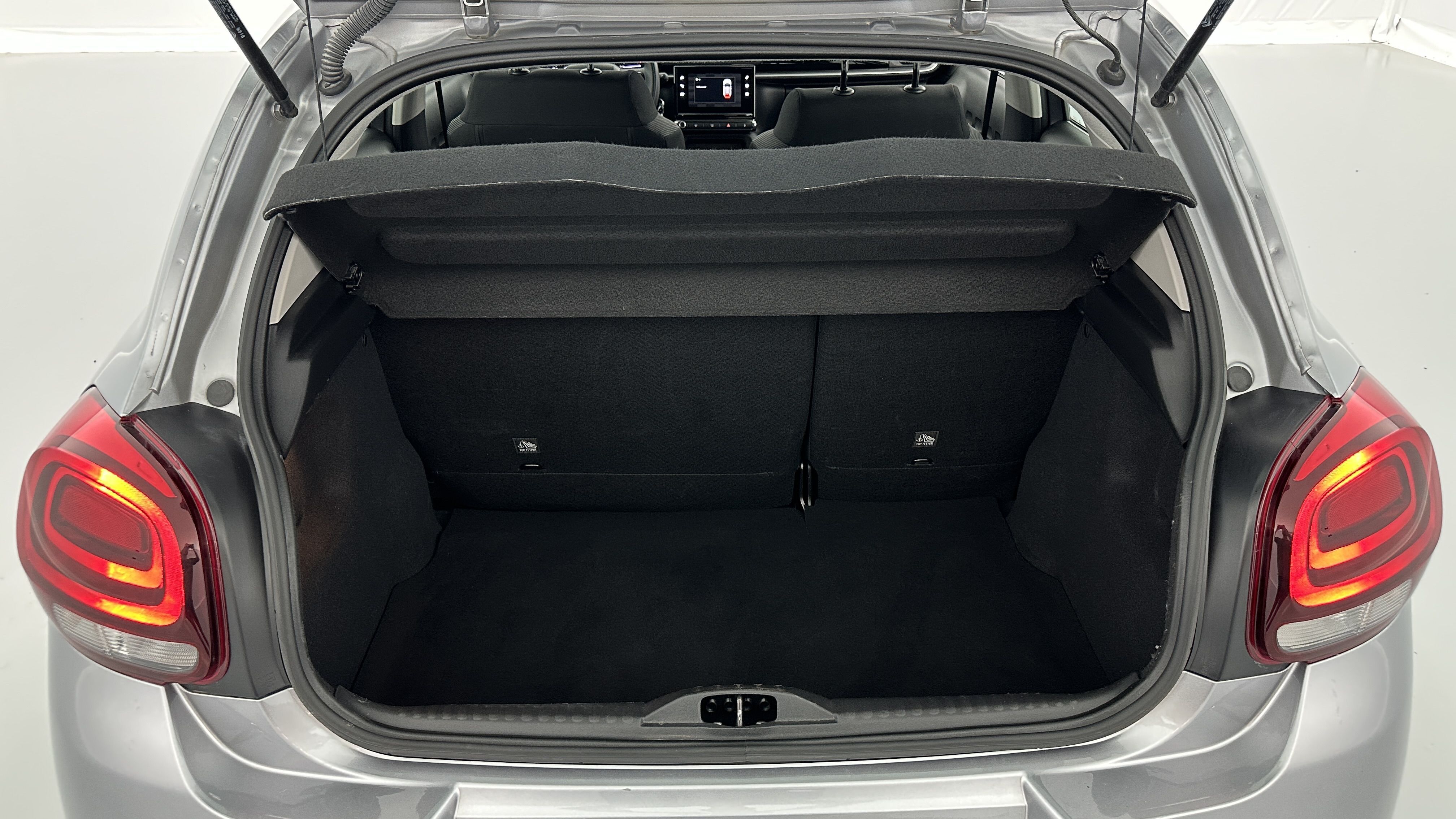 GLI00002791_p53 - CITROEN - C3 - 2024 - photo 10