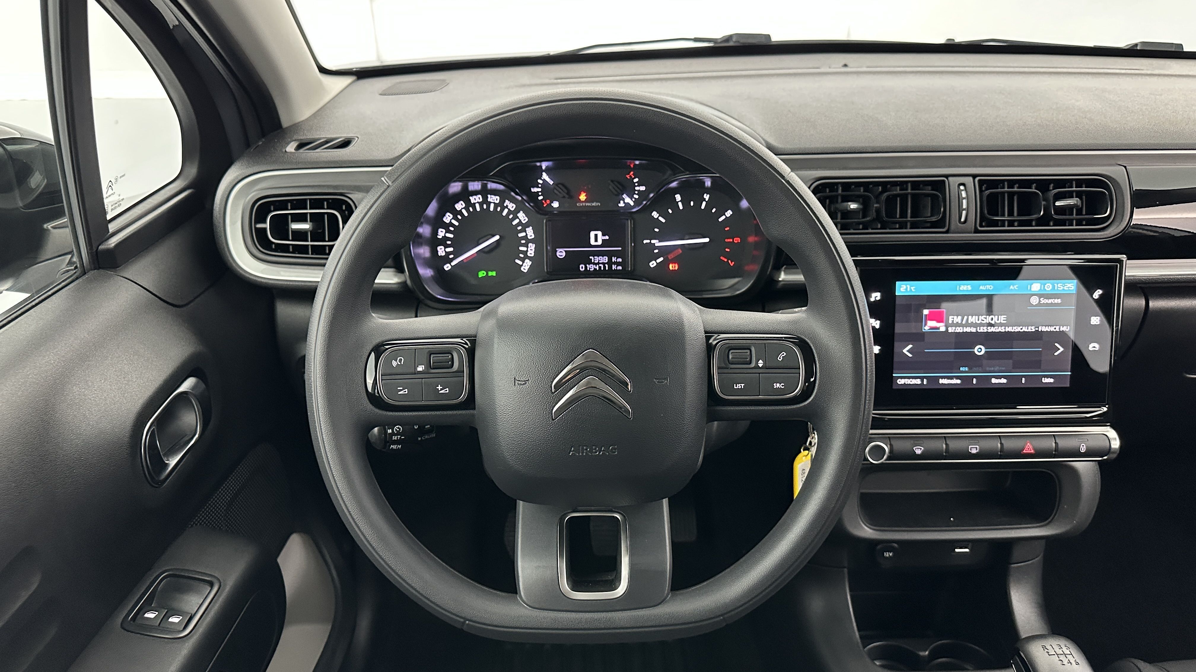 GLI00002791_p53 - CITROEN - C3 - 2024 - photo 13