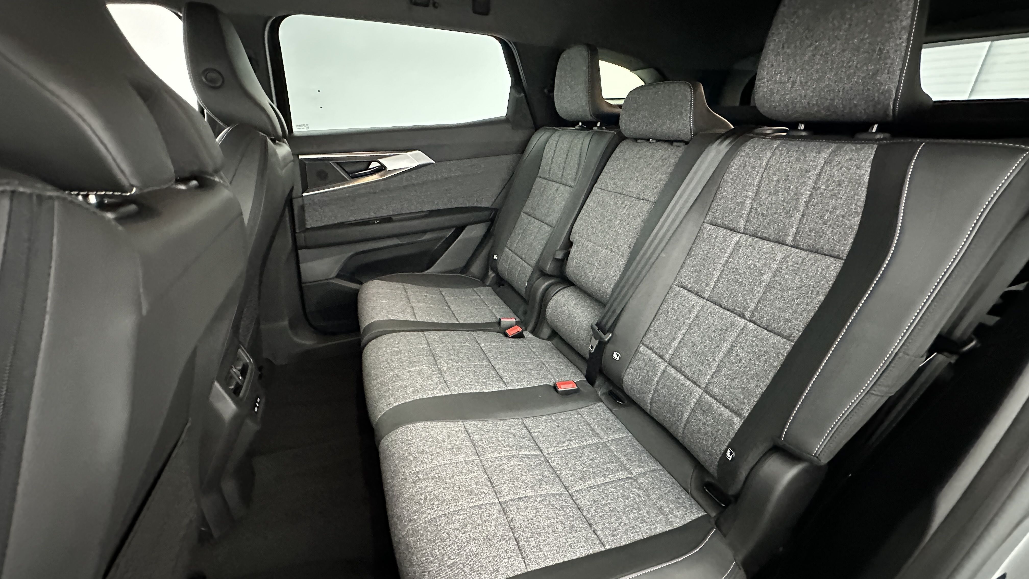 GLI00001580_p53 - RENAULT - ESPACE - 2025 - photo 9