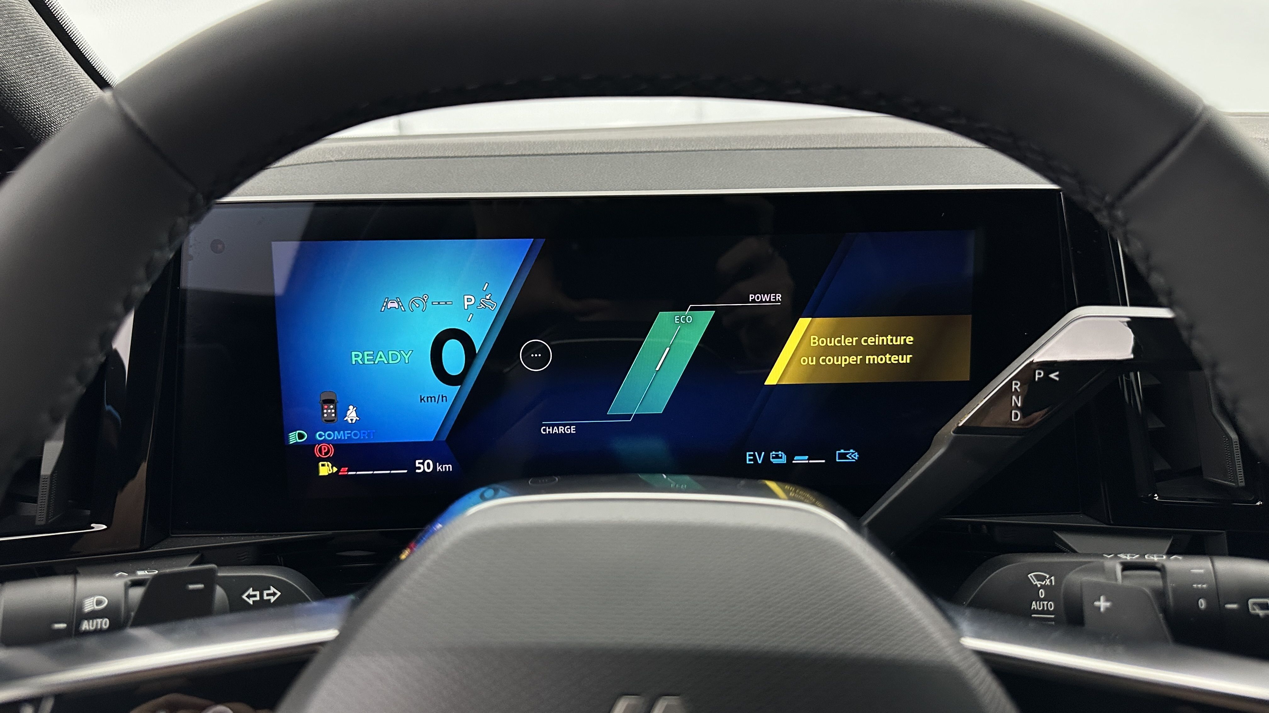 GLI00001580_p53 - RENAULT - ESPACE - 2025 - photo 16