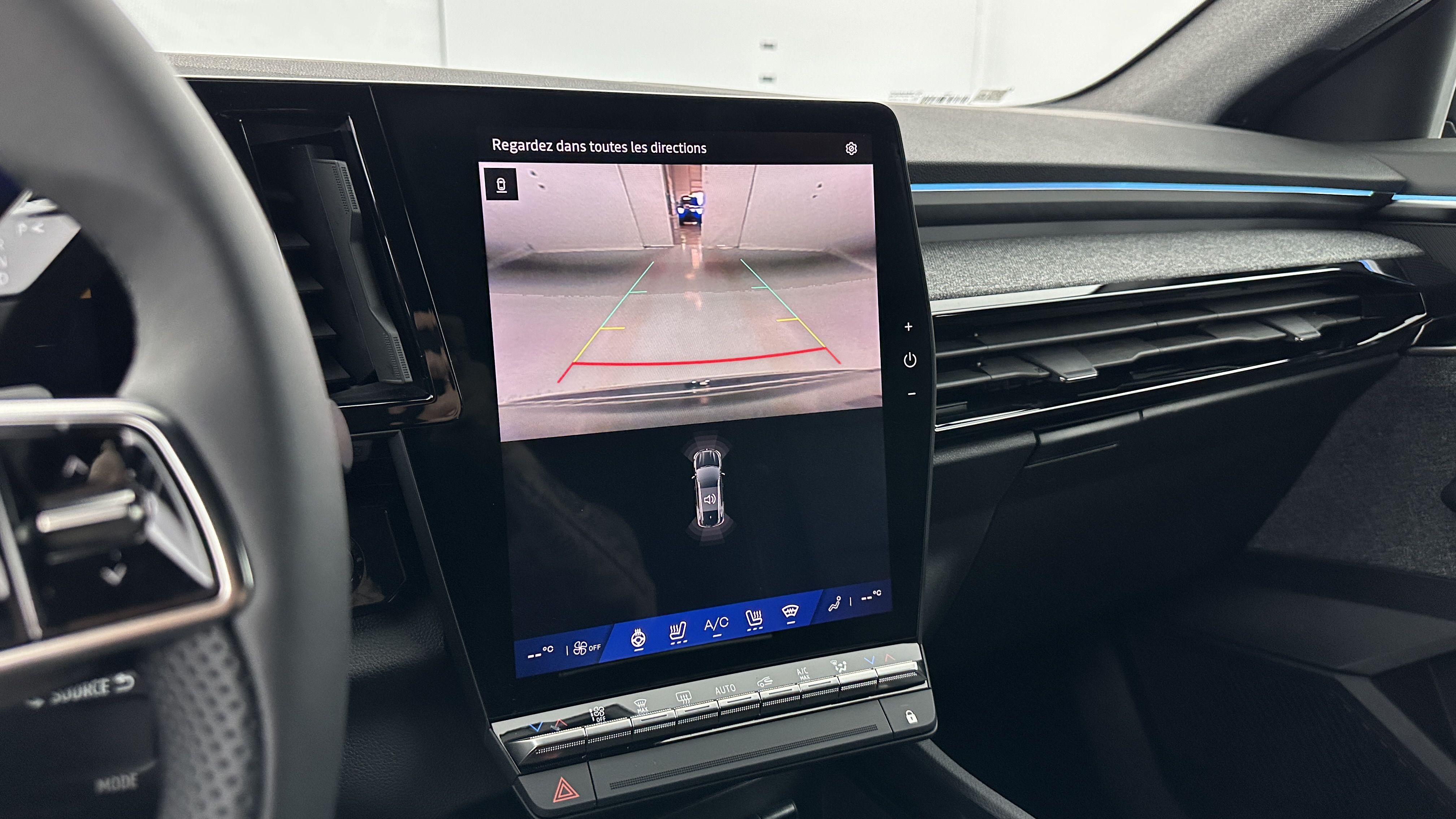 GLI00001580_p53 - RENAULT - ESPACE - 2025 - photo 20