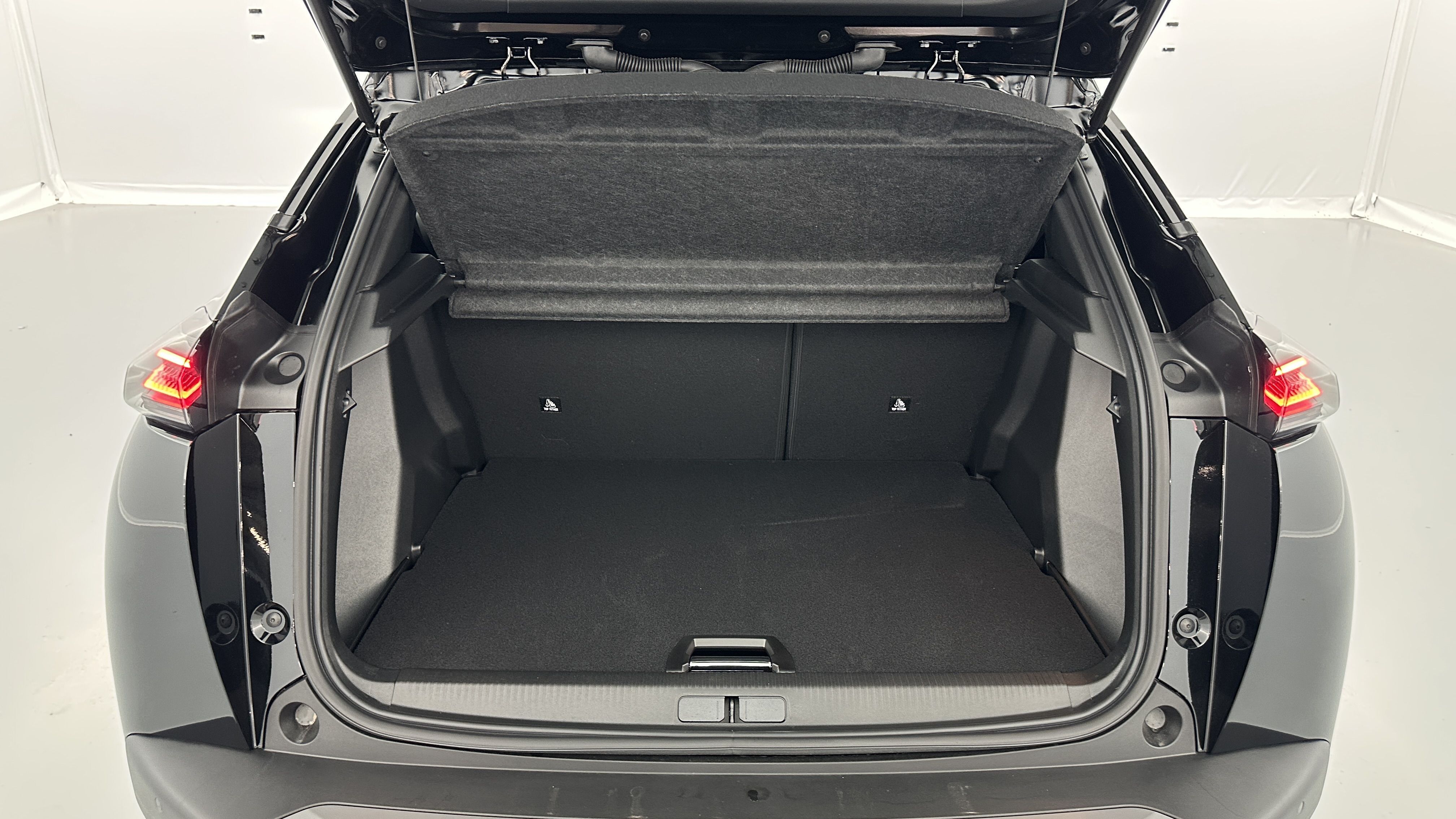 GLI00003077_p53 - PEUGEOT - 2008 - 2025 - photo 10