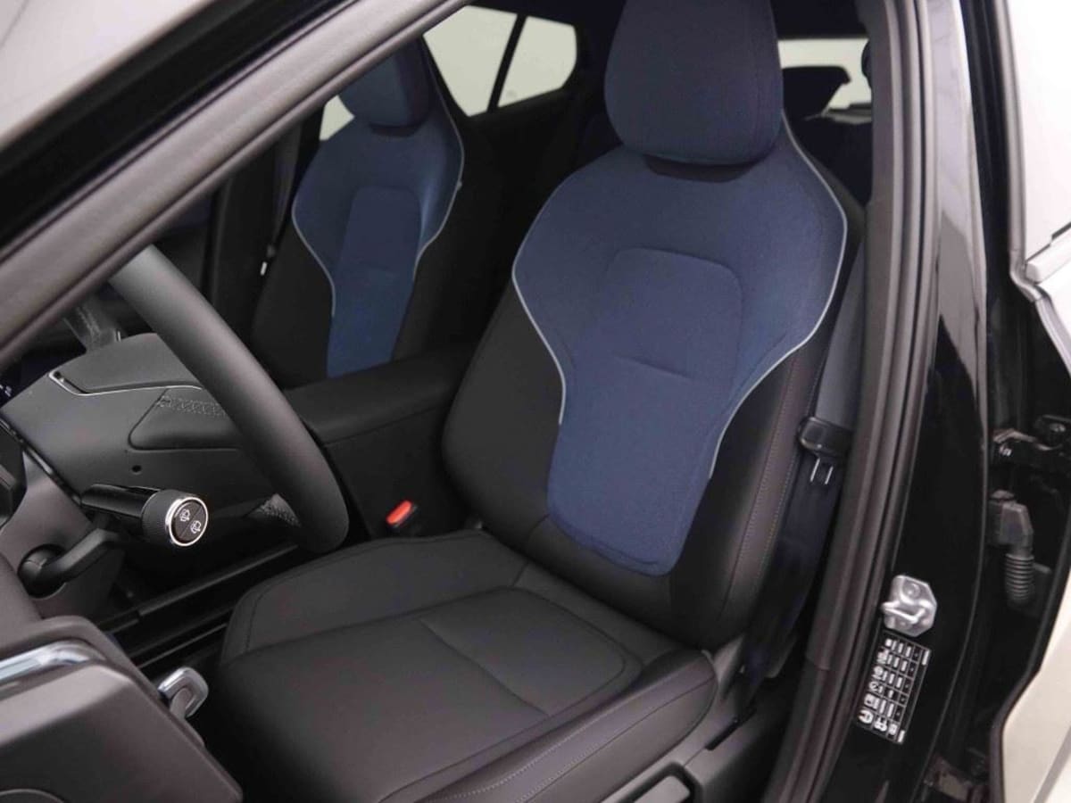 356070_p2 - VOLVO - EX30 - 2026 - photo 7