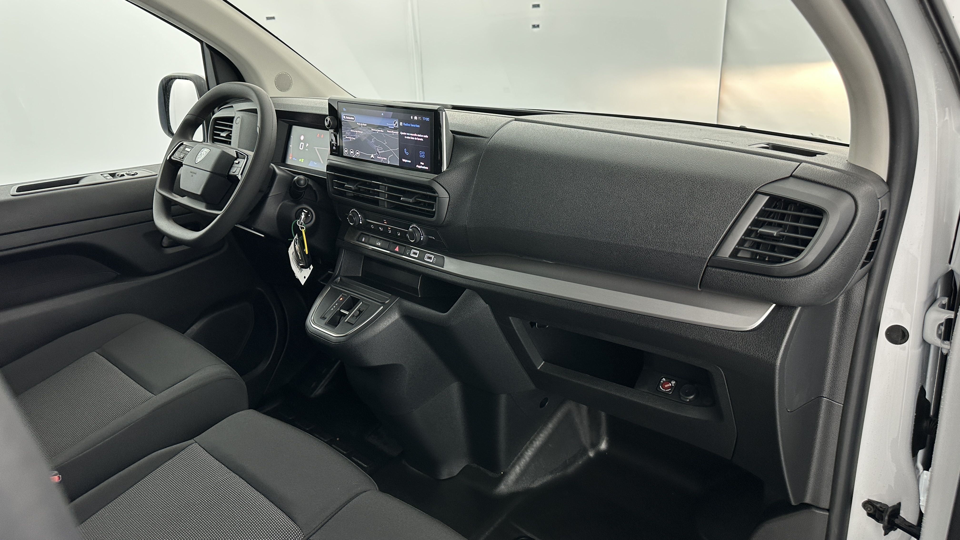 GLI00008460_p53 - PEUGEOT - EXPERT - 2025 - photo 7