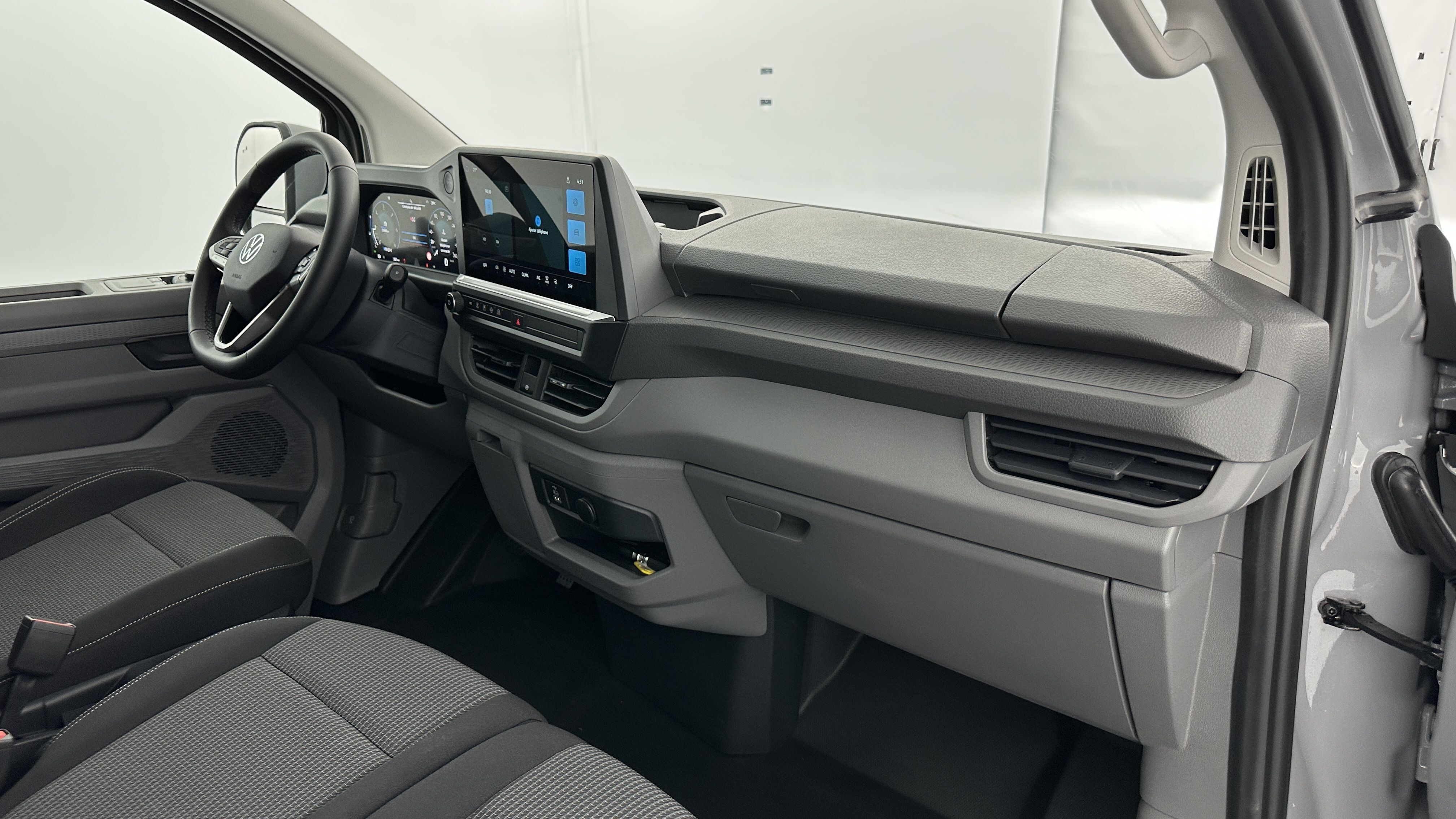 GLI00006902_p53 - VOLKSWAGEN - TRANSPORTER - 2025 - photo 7