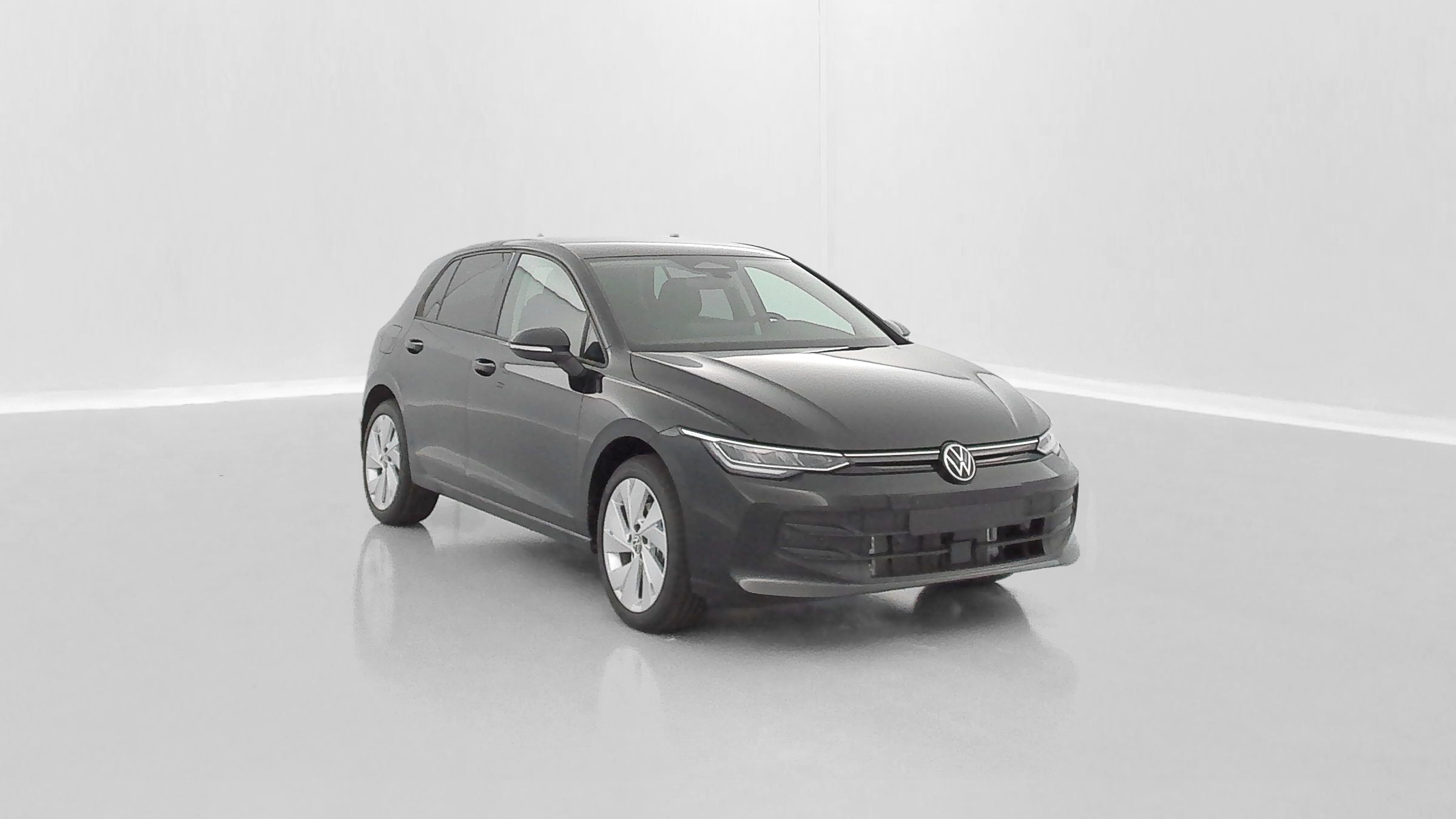 GLI00001762_p53 - VOLKSWAGEN - GOLF - 2025 - photo 1