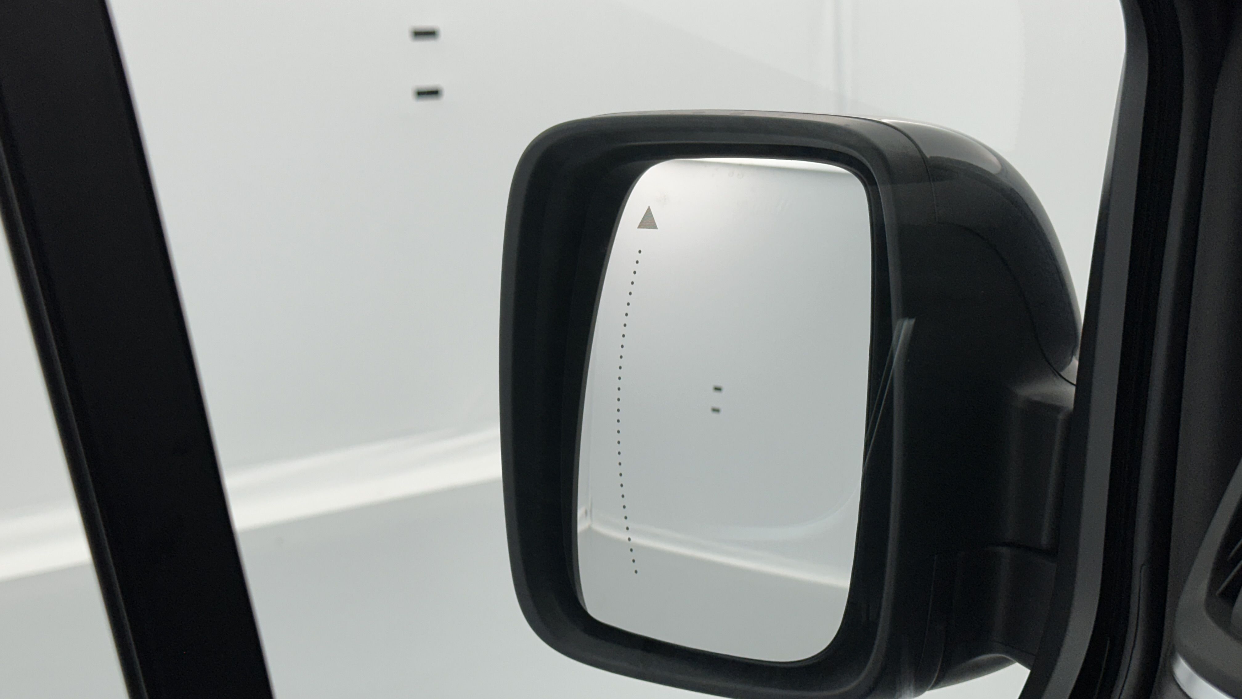 GLI00007187_p53 - RENAULT TRUCKS - TRAFIC CA - 2025 - photo 18