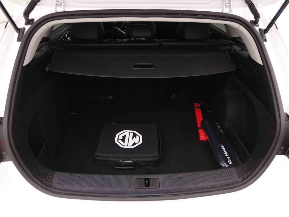 356944_p2 - MG - MG5 - 2025 - photo 5