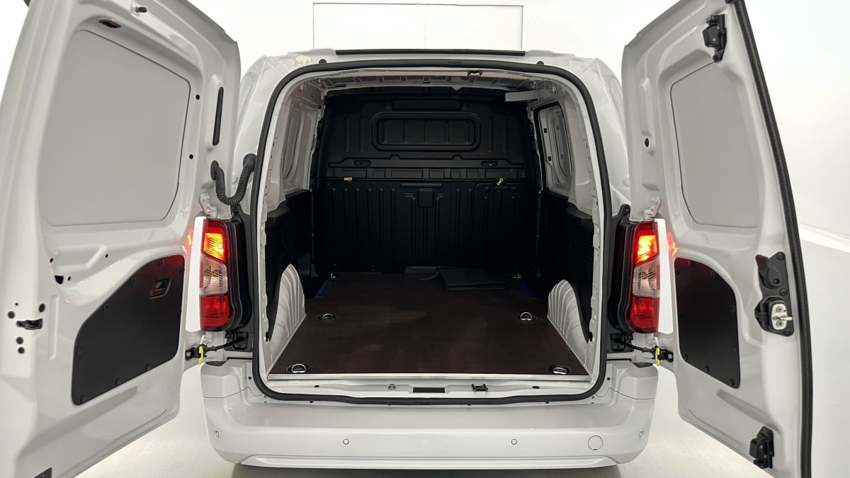 360901_p2 - OPEL - COMBO - 2026 - photo 9