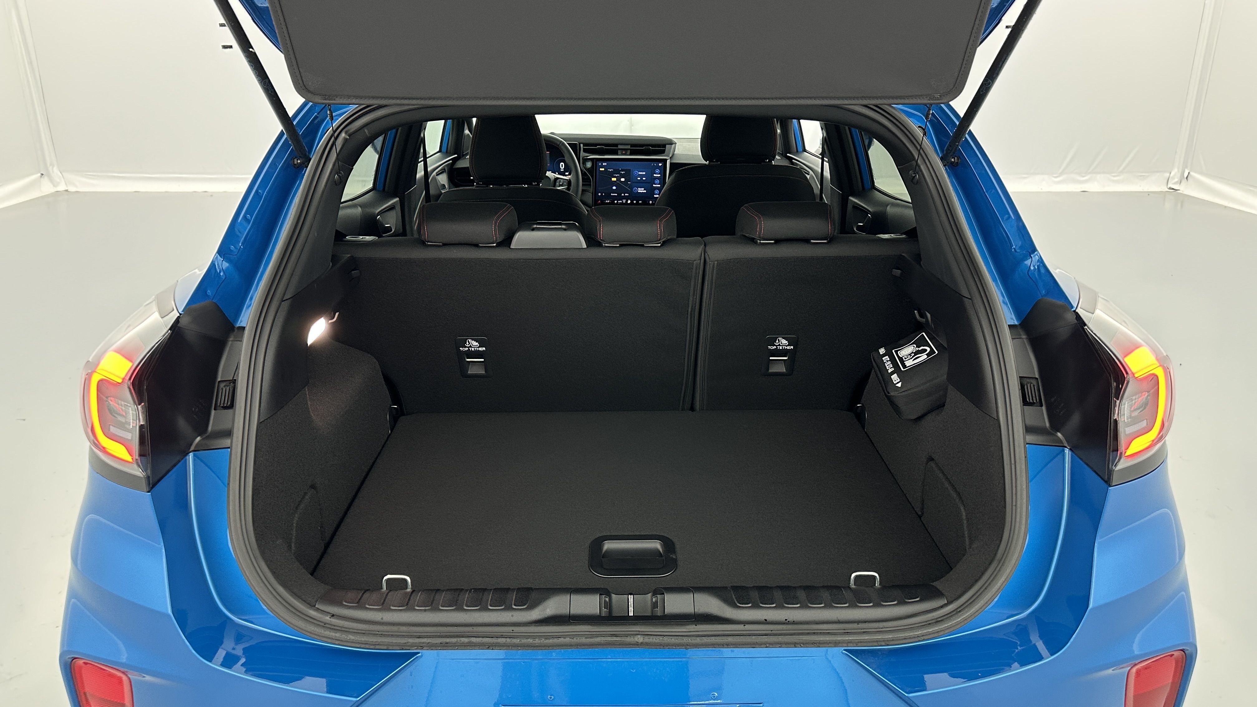 GLI00009883_p53 - FORD - PUMA - 2025 - photo 10