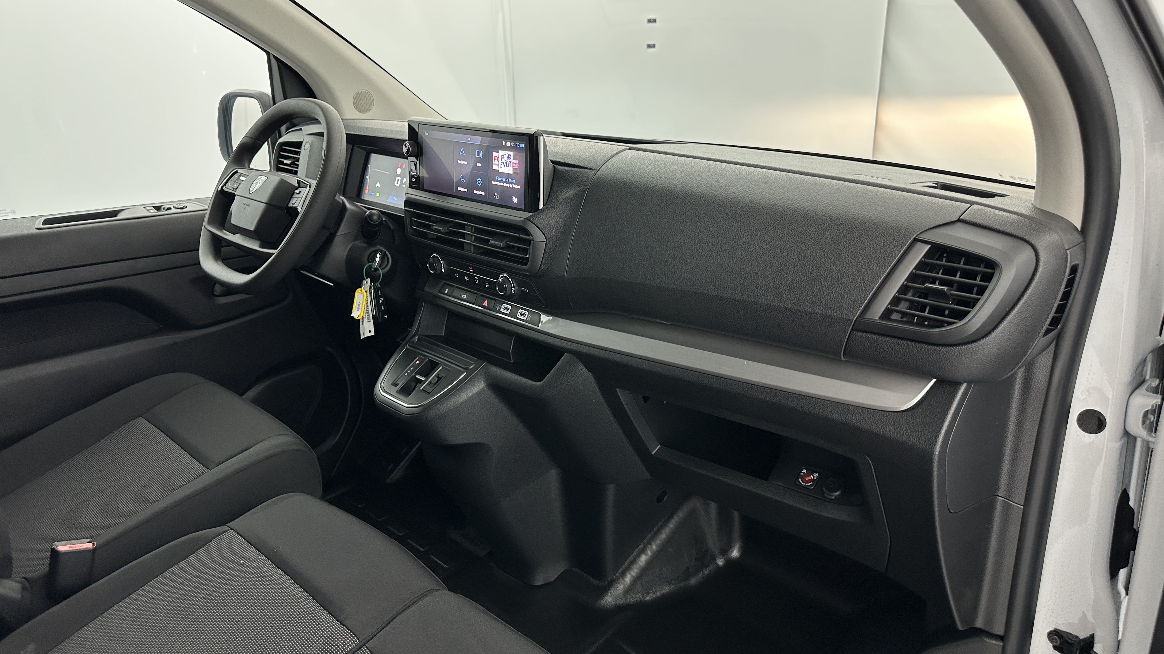 GLI00008464_p53 - PEUGEOT - EXPERT - 2025 - photo 7