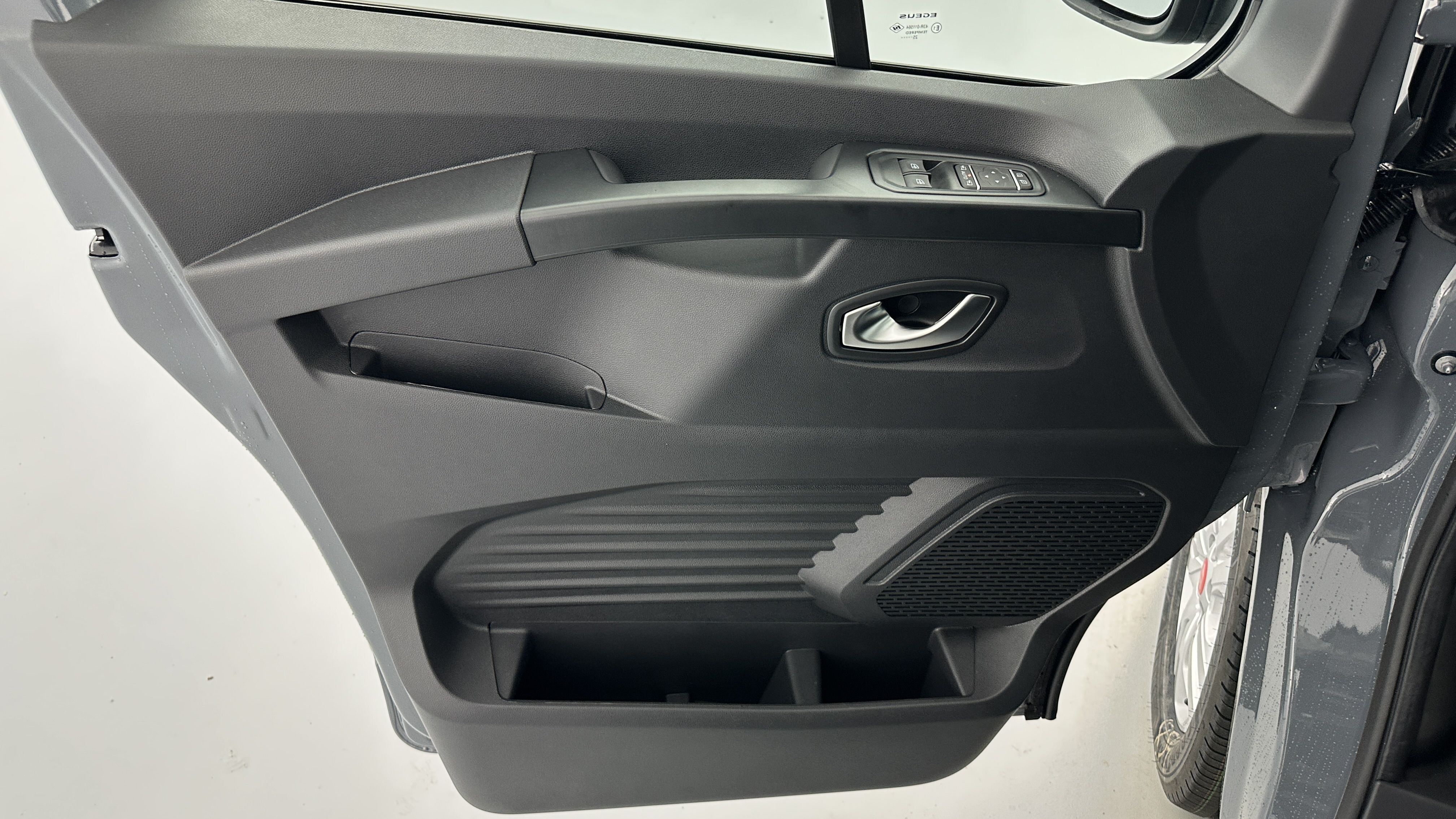 GLI00007188_p53 - RENAULT TRUCKS - TRAFIC CA - 2025 - photo 11