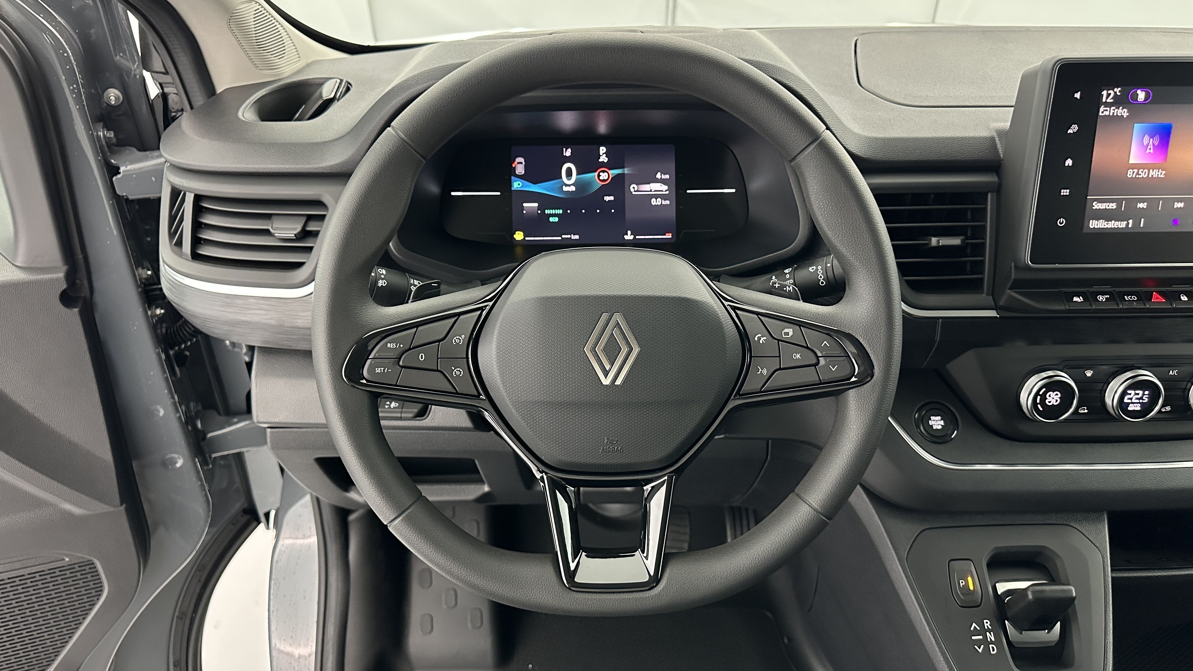 GLI00007188_p53 - RENAULT TRUCKS - TRAFIC CA - 2025 - photo 12