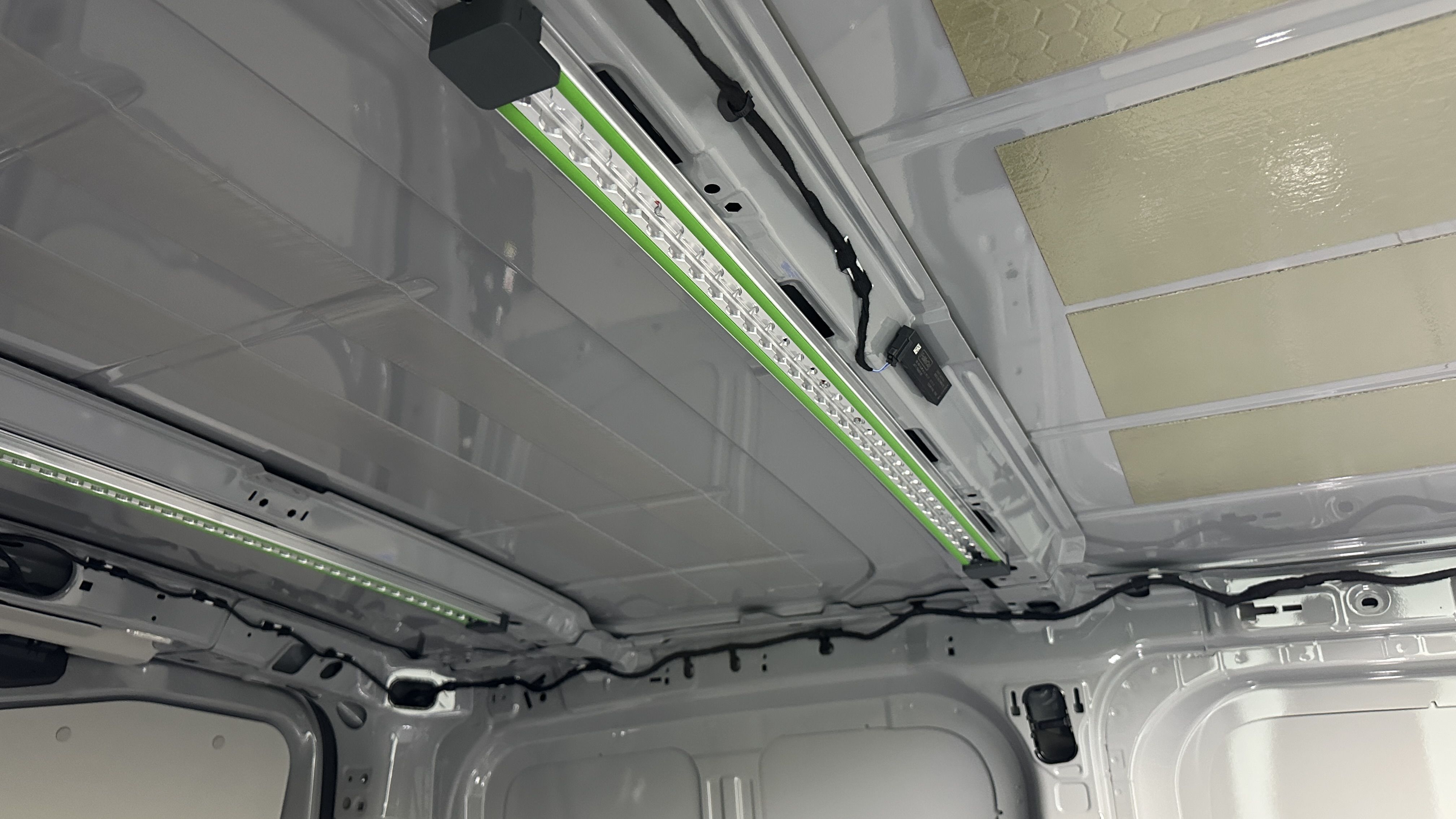 GLI00008065_p53 - VOLKSWAGEN - TRANSPORTER - 2025 - photo 18