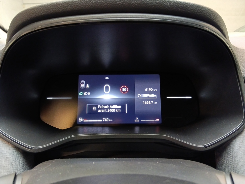 72456_p51 - RENAULT - CLIO - 2025 - photo 14