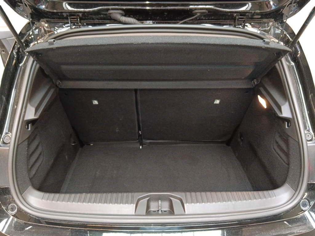 72456_p51 - RENAULT - CLIO - 2025 - photo 19