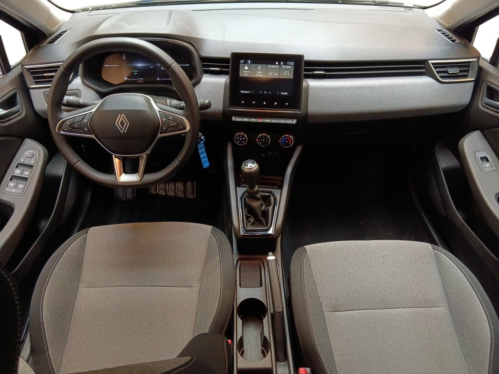 72460_p51 - RENAULT - CLIO - 2025 - photo 12