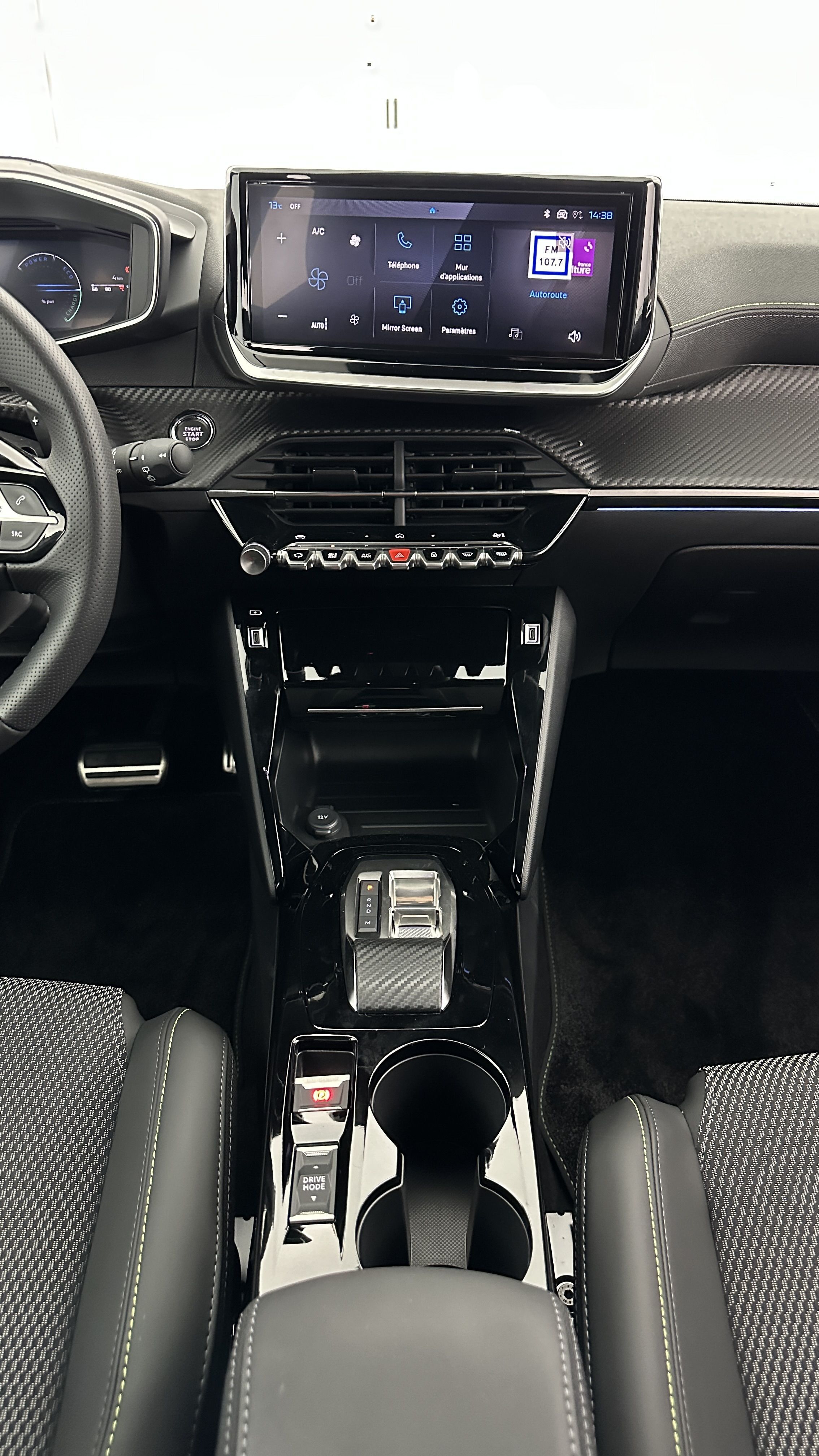 GLI00010406_p53 - PEUGEOT - 2008 - 2025 - photo 16