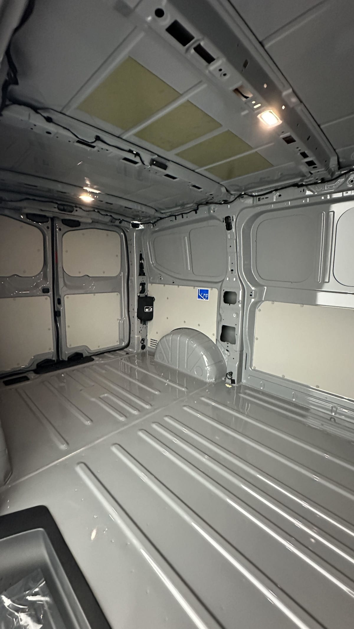 366451_p2 - VOLKSWAGEN - TRANSPORTER - 2026 - photo 8