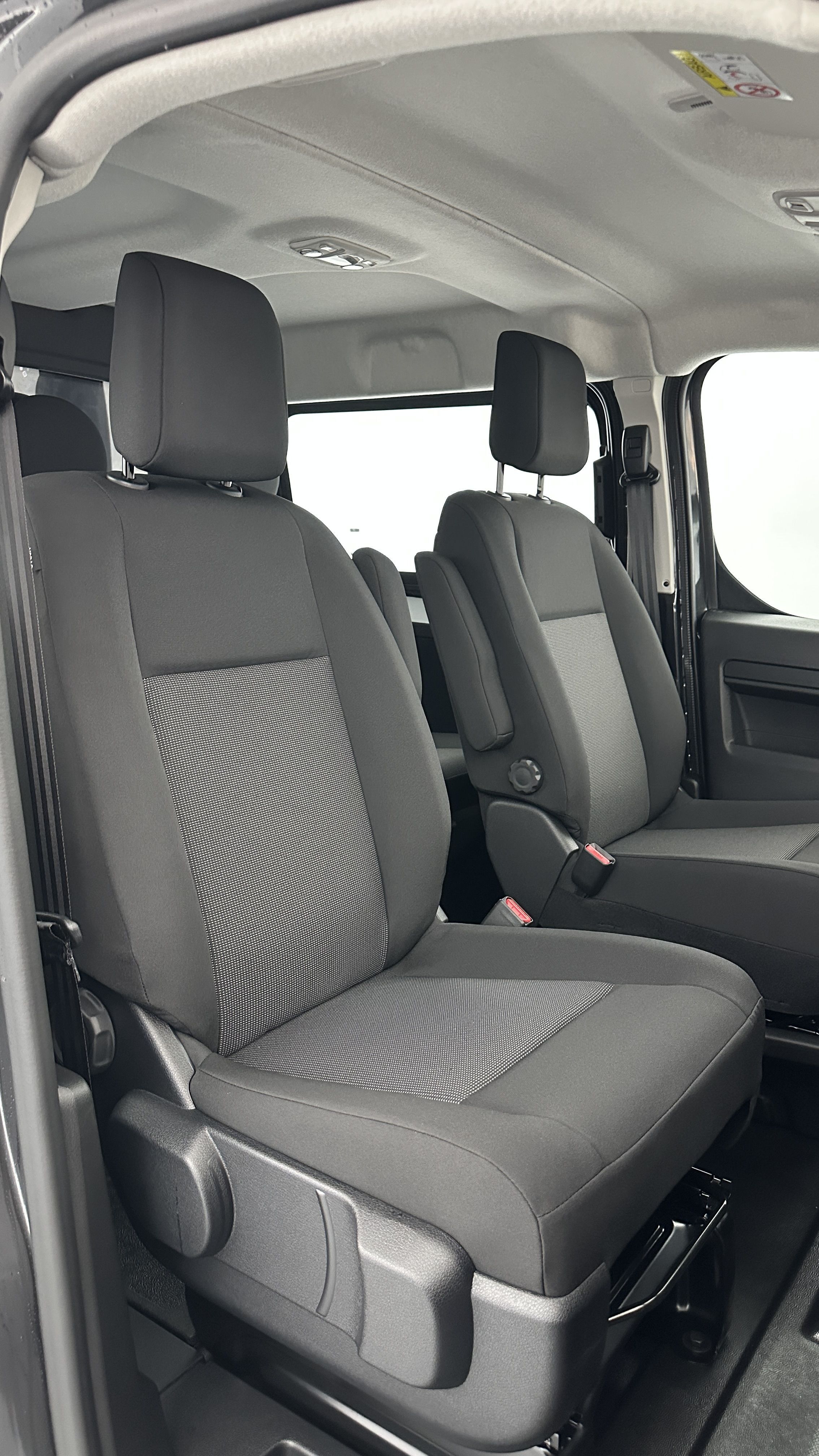 GLI00010611_p53 - PEUGEOT - EXPERT CA - 2025 - photo 13