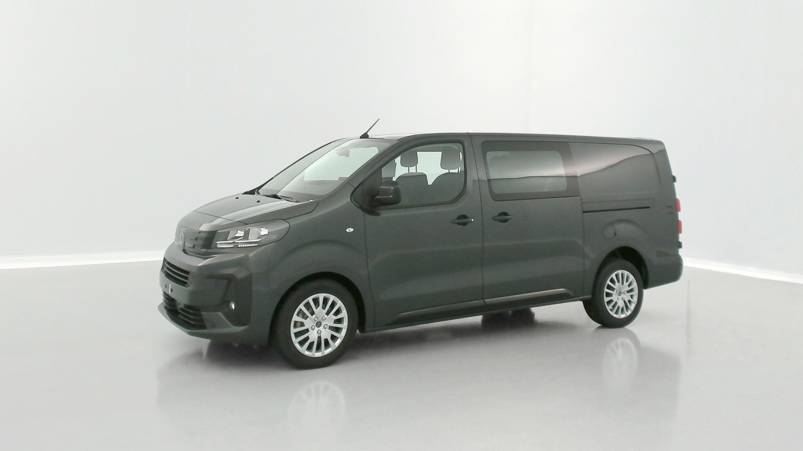 GLI00010611_p53 - PEUGEOT - EXPERT CA - 2025 - photo 20