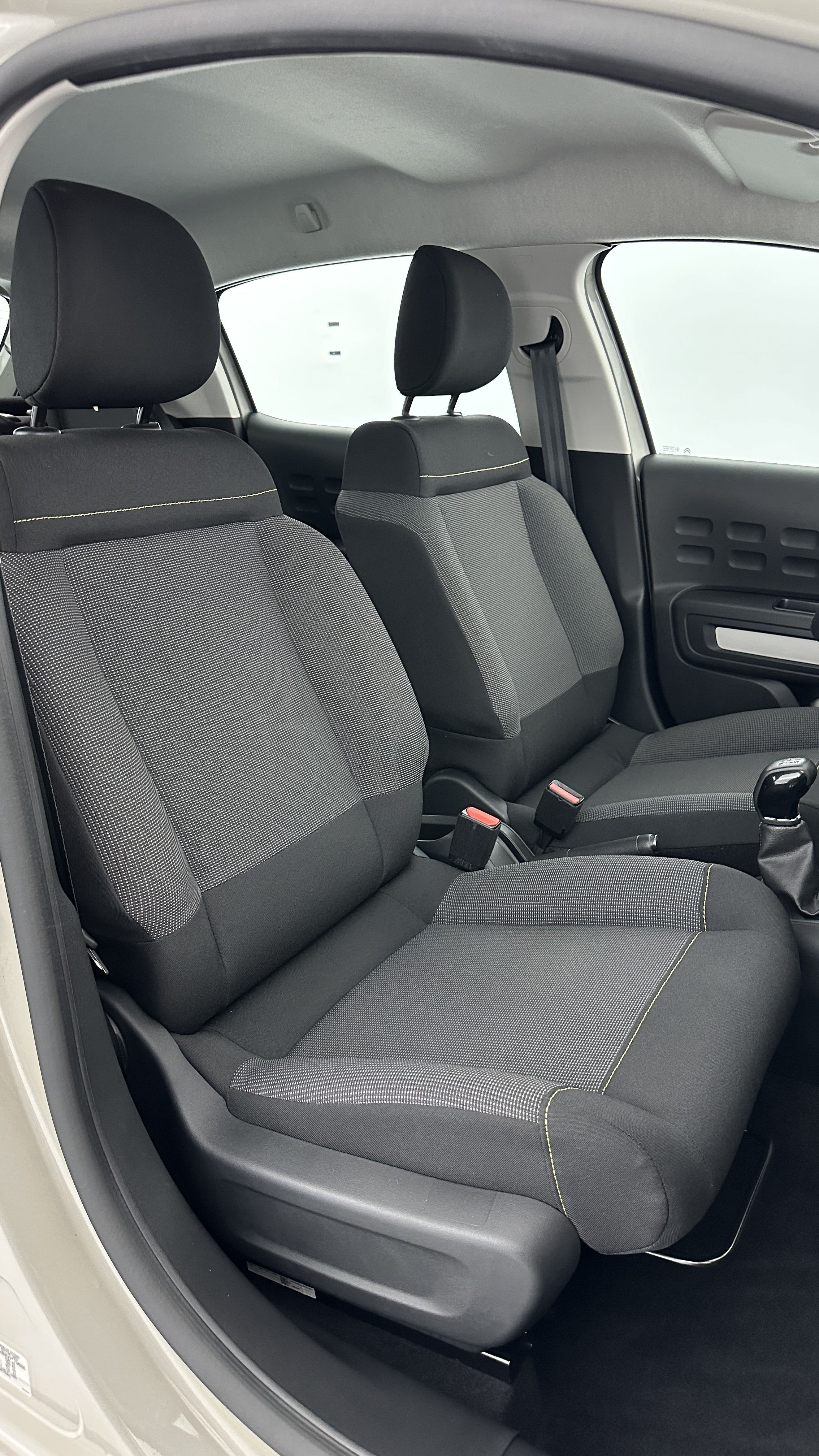 GLI00002494_p53 - CITROEN - C3 - 2023 - photo 23