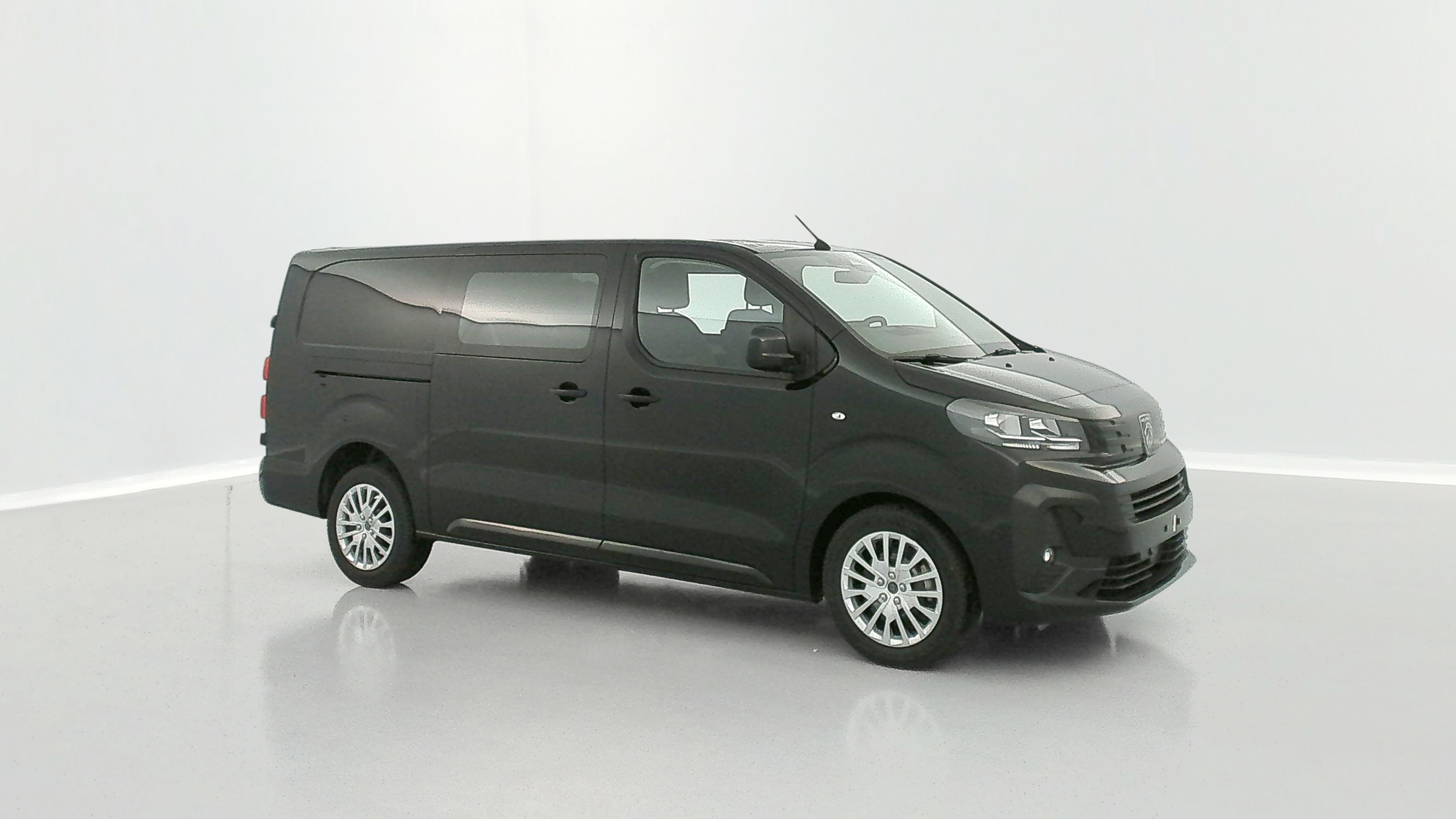 GLI00010628_p53 - PEUGEOT - EXPERT CA - 2025 - photo 23