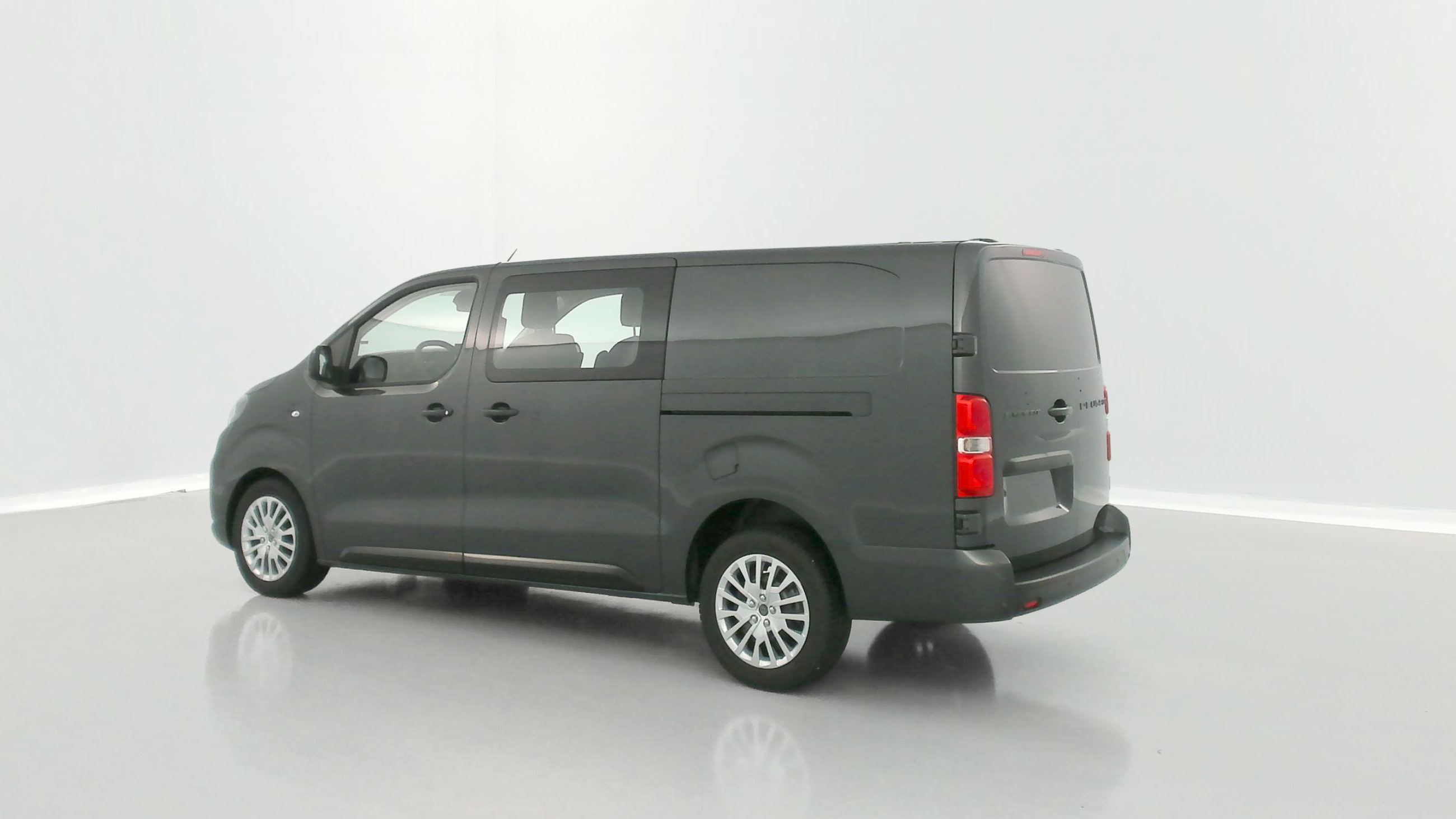 GLI00010613_p53 - PEUGEOT - EXPERT CA - 2025 - photo 21