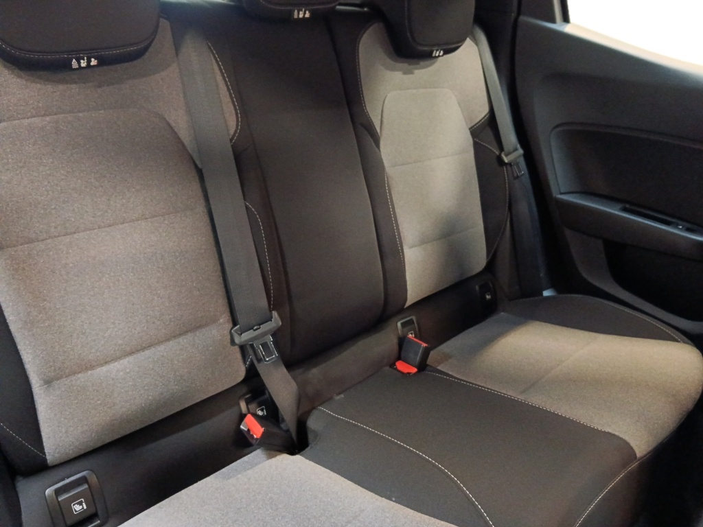 72459_p51 - RENAULT - CLIO - 2025 - photo 18