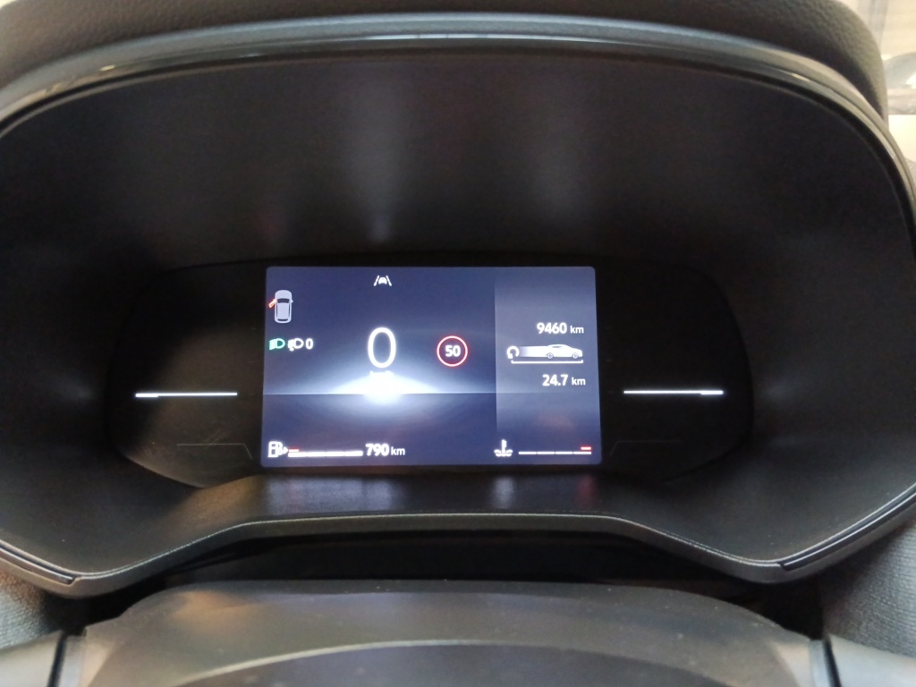 72489_p51 - RENAULT - CLIO - 2025 - photo 4