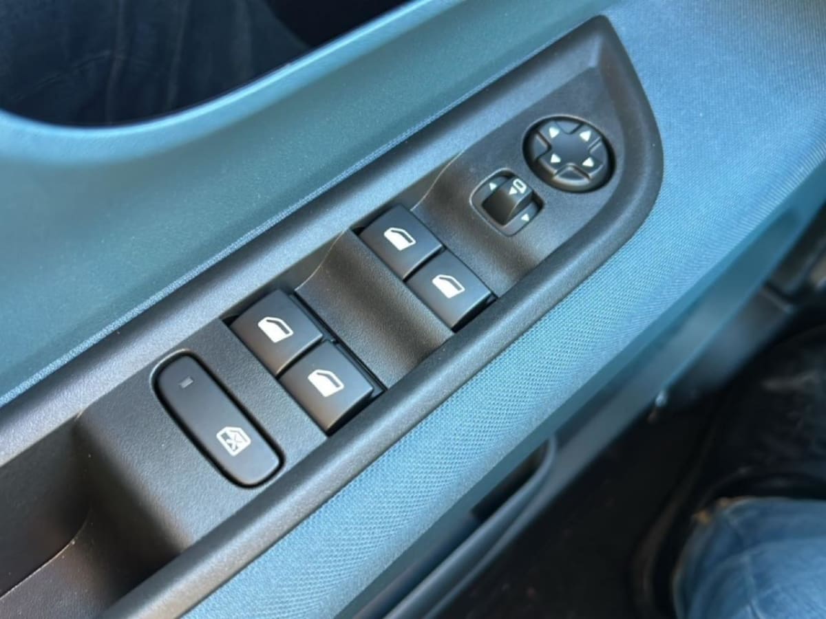 367839_p2 - FIAT - GRANDE PANDA - 2025 - photo 7