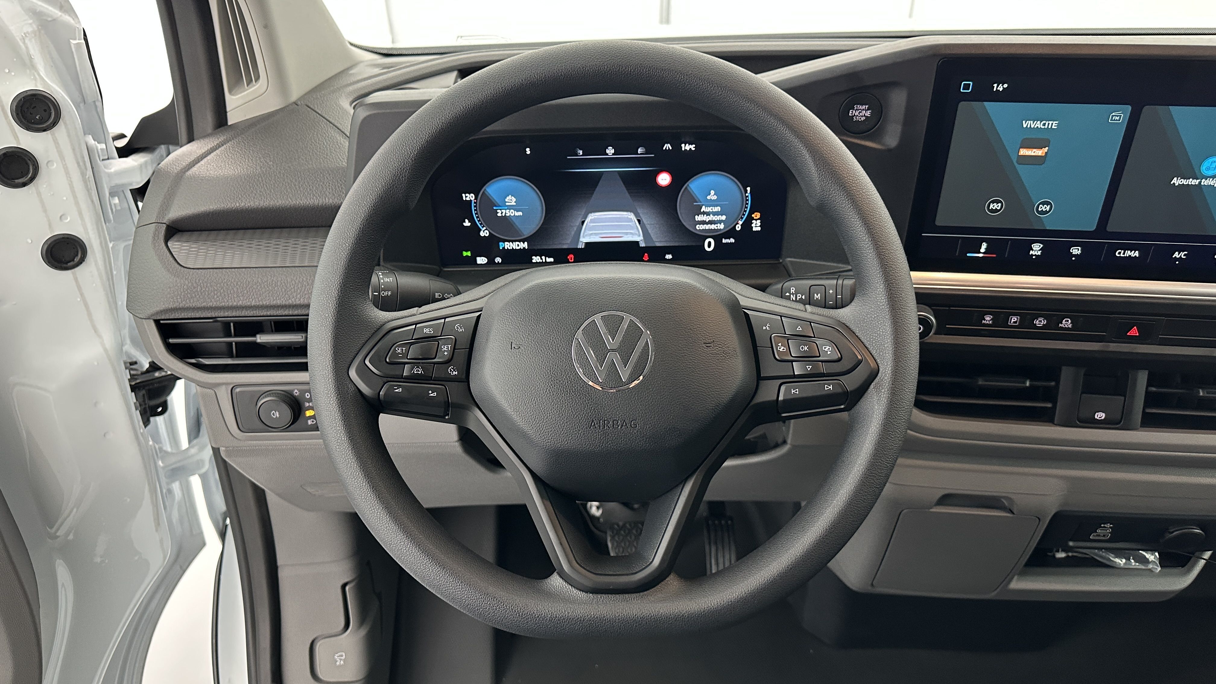 GLI00007680_p53 - VOLKSWAGEN - TRANSPORTER - 2025 - photo 11