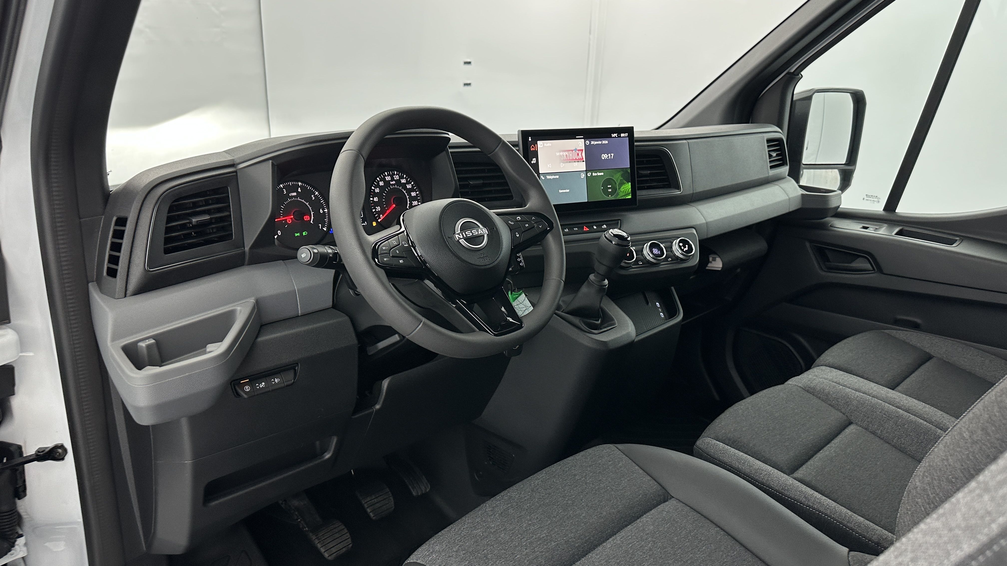 GLI00011025_p53 - NISSAN - INTERSTAR - 2025 - photo 6