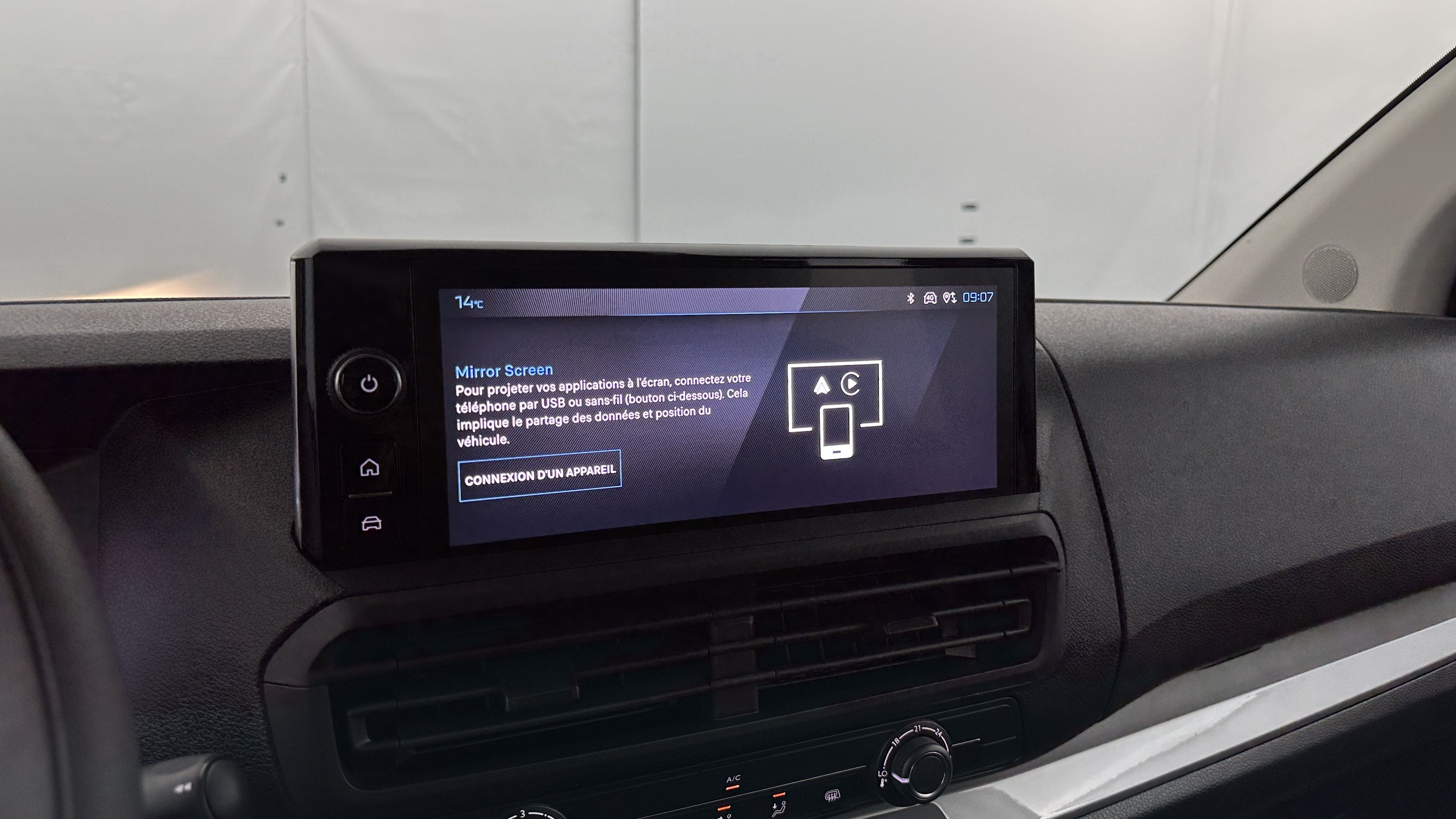 GLI00010637_p53 - PEUGEOT - EXPERT CA - 2025 - photo 16