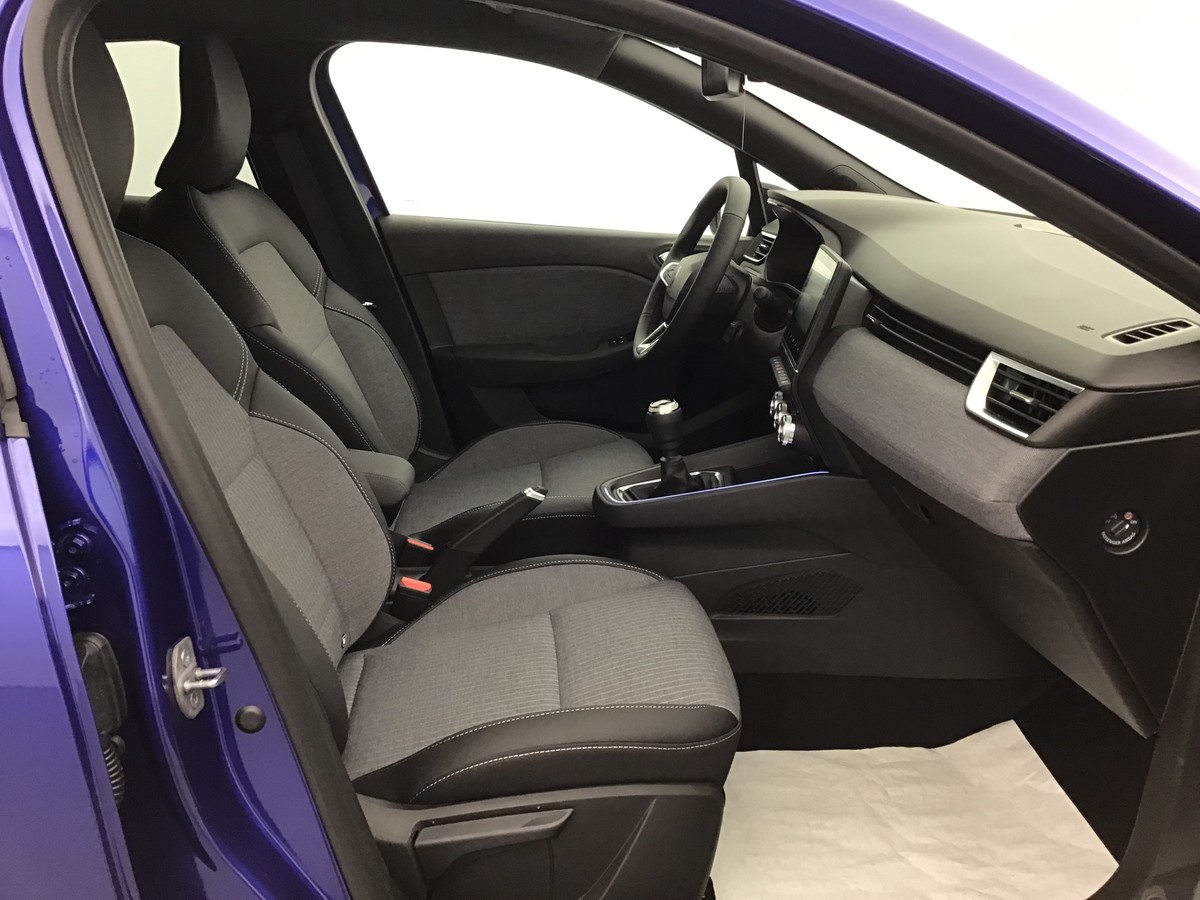 N201194_p3 - RENAULT - CLIO 5 - 2024 - photo 6