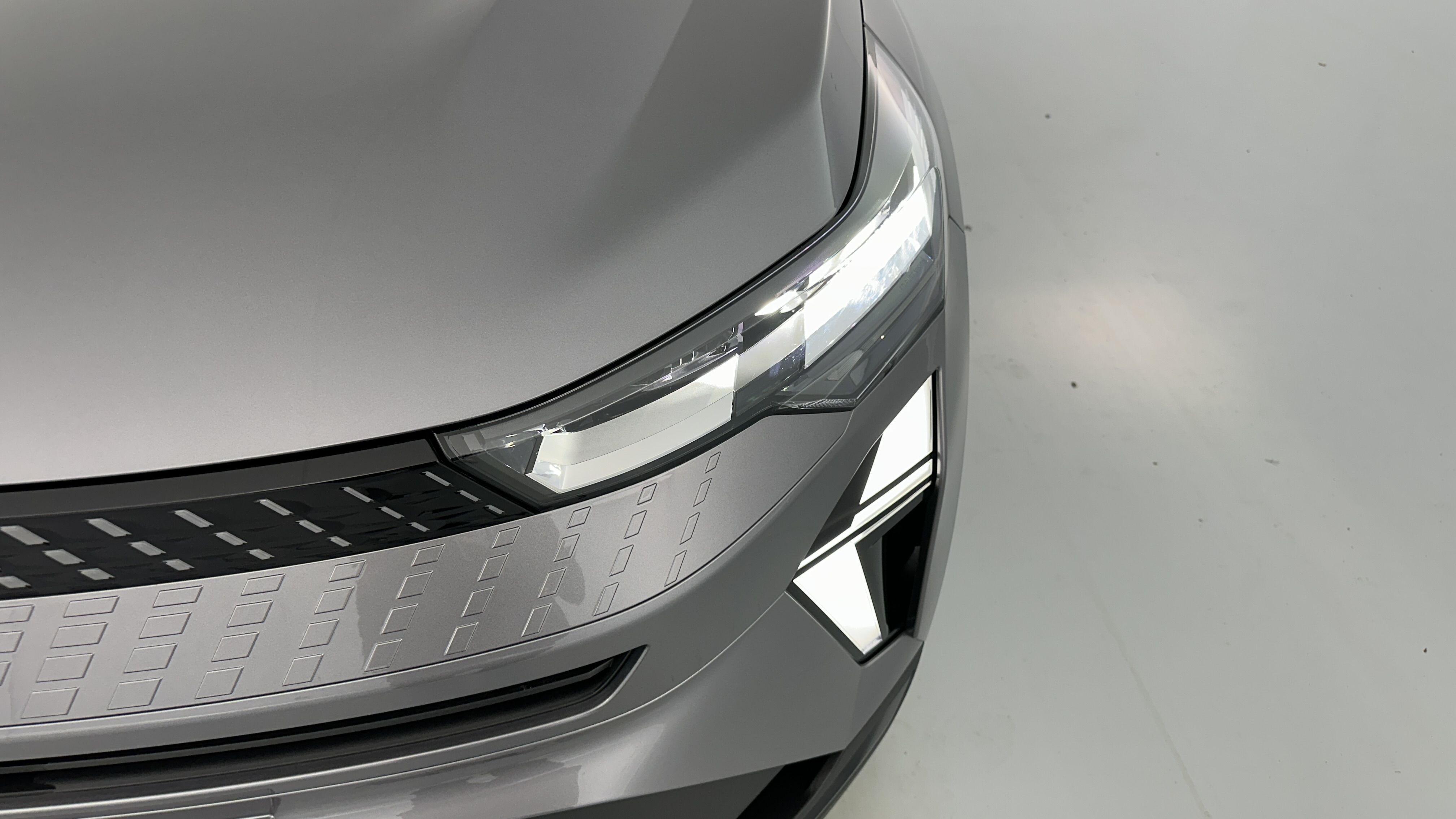 GLI00009837_p53 - RENAULT - CAPTUR - 2025 - photo 23