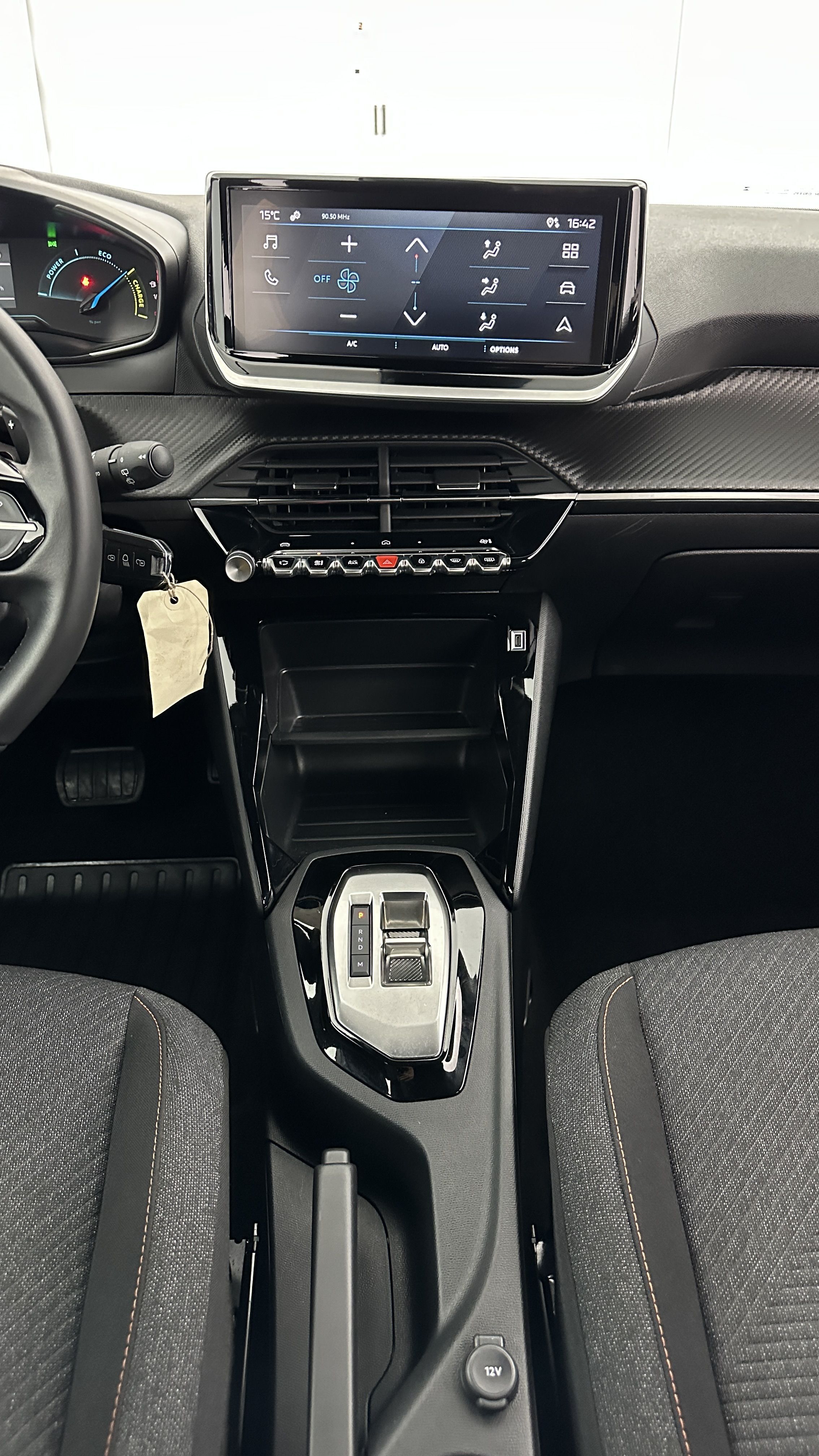 GLI00012454_p53 - PEUGEOT - 2008 - 2025 - photo 14