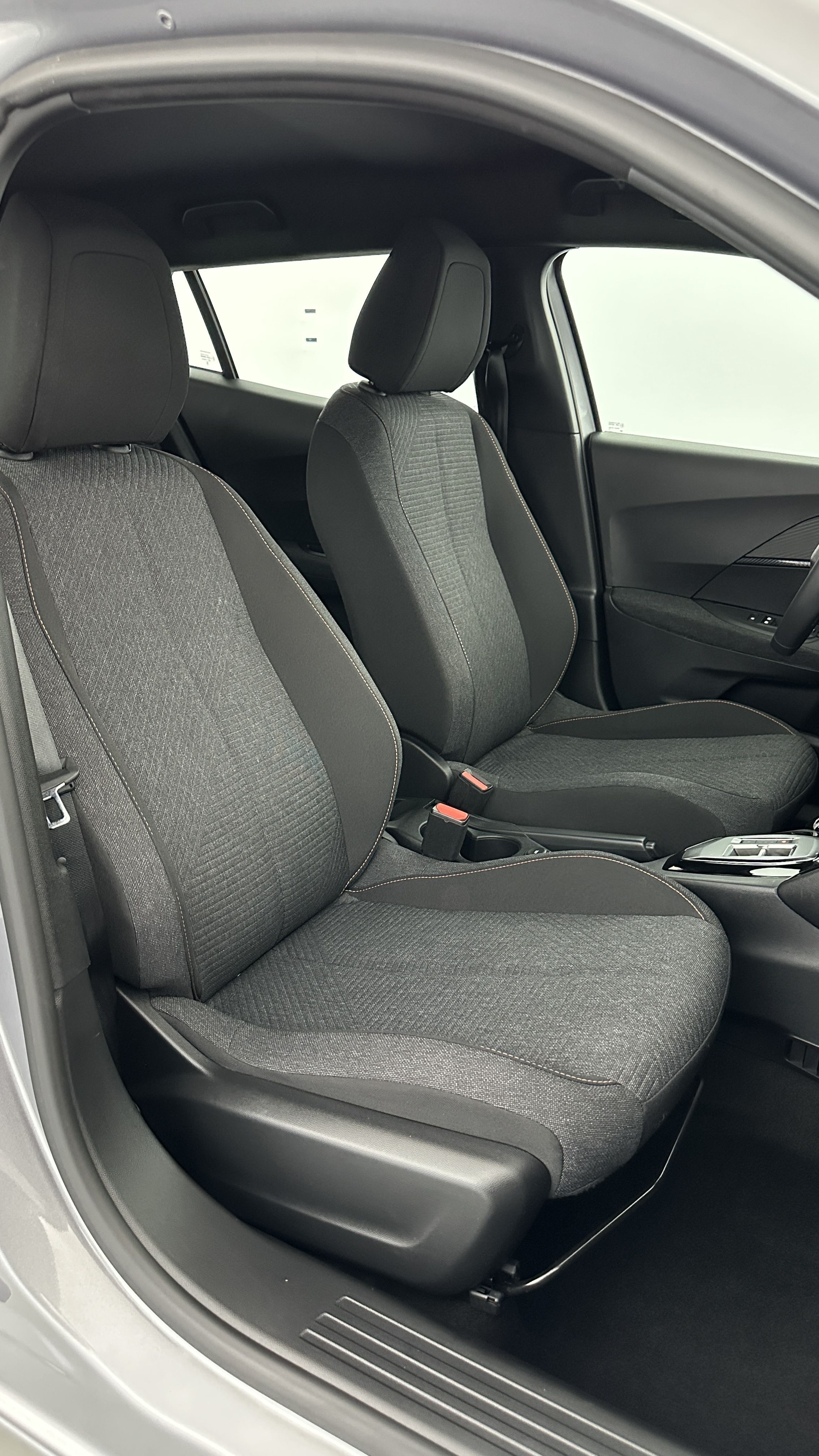 GLI00012454_p53 - PEUGEOT - 2008 - 2025 - photo 16