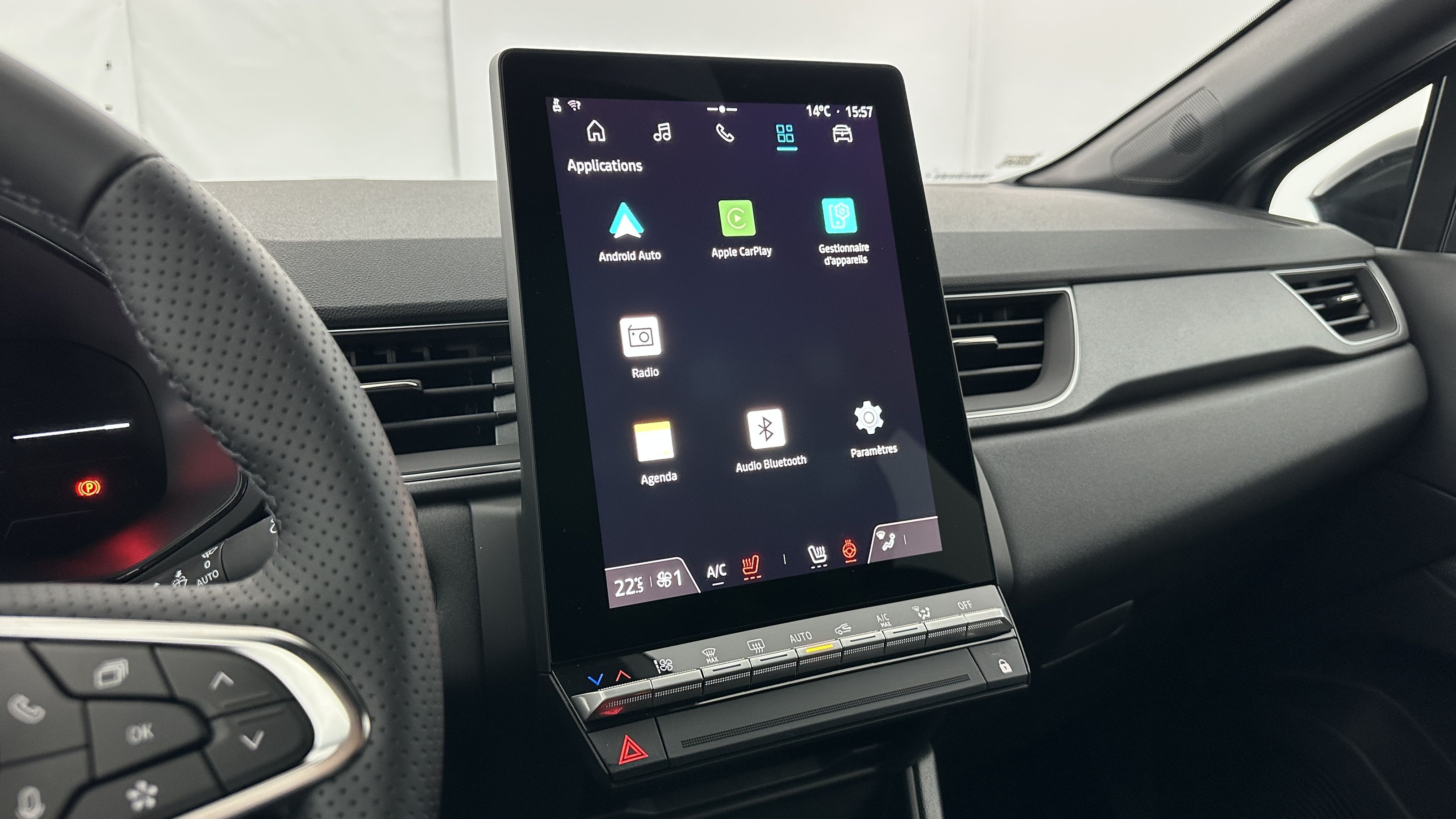 GLI00009838_p53 - RENAULT - CAPTUR - 2025 - photo 19